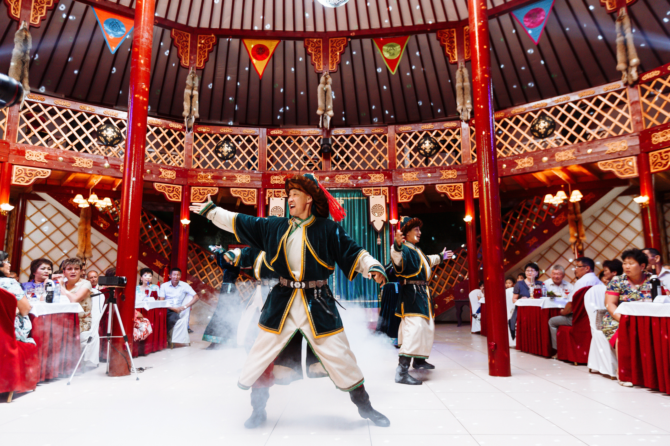 Ясин и Саяна. Свадебный и семейный фотограф в Улан-Удэ