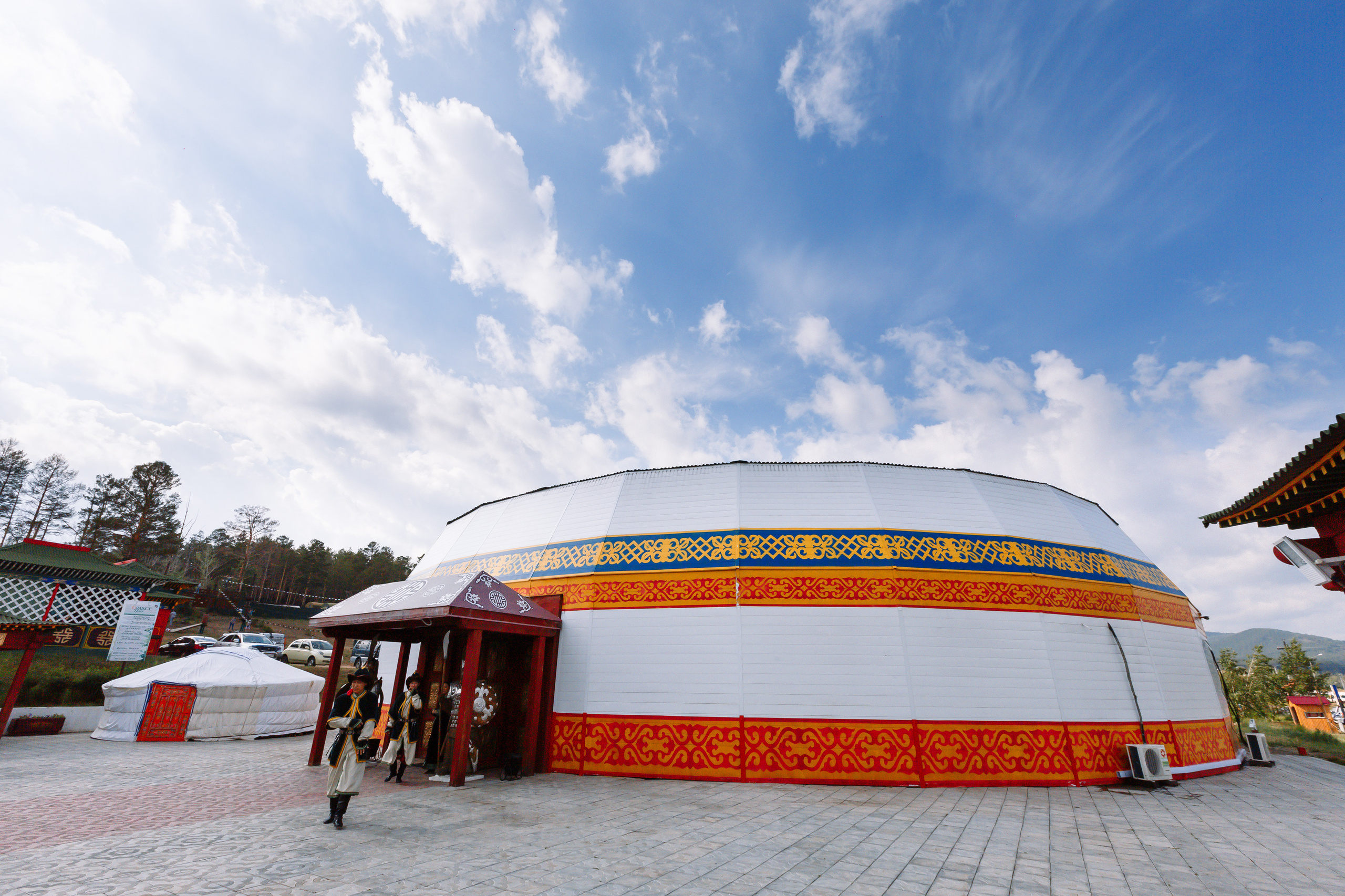 Ясин и Саяна. Свадебный и семейный фотограф в Улан-Удэ