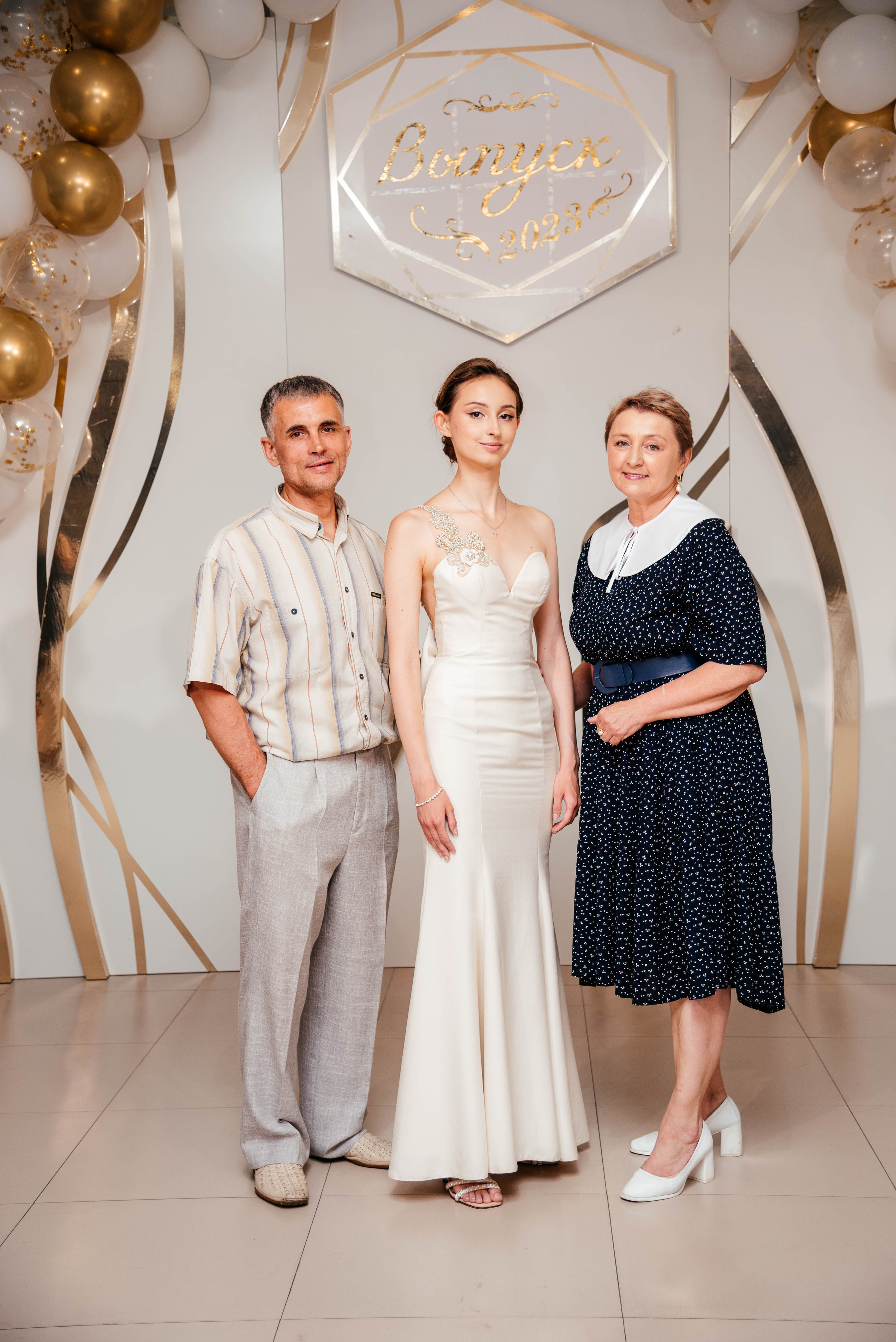 Последний звонок. Фотограф Эллина Дар г. Улан-Удэ