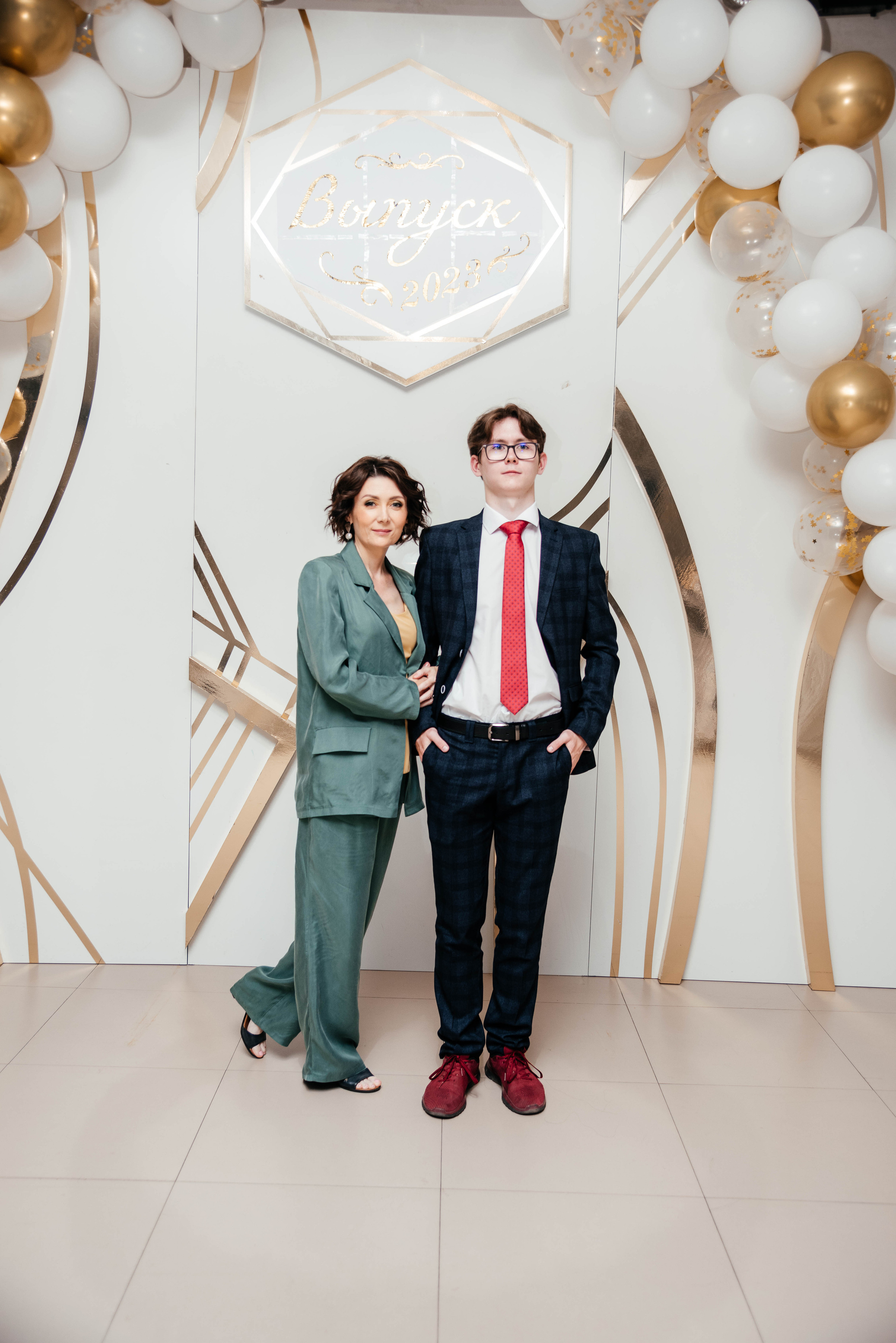 Последний звонок. Фотограф Эллина Дар г. Улан-Удэ