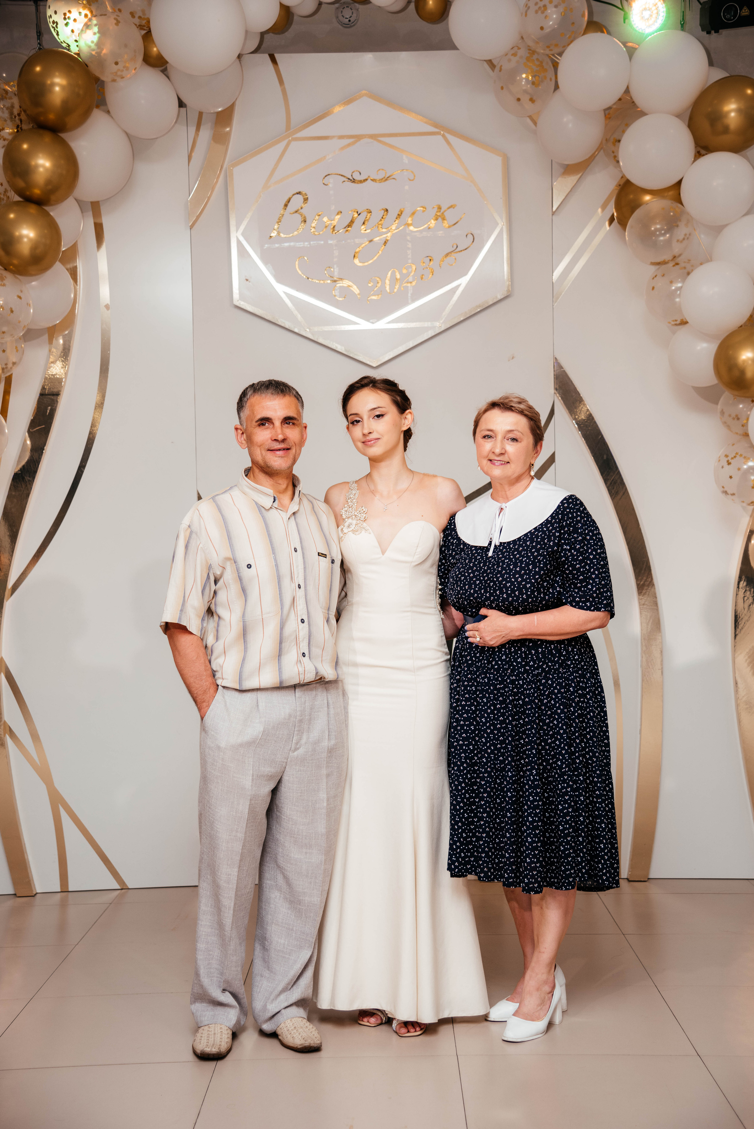 Последний звонок. Фотограф Эллина Дар г. Улан-Удэ