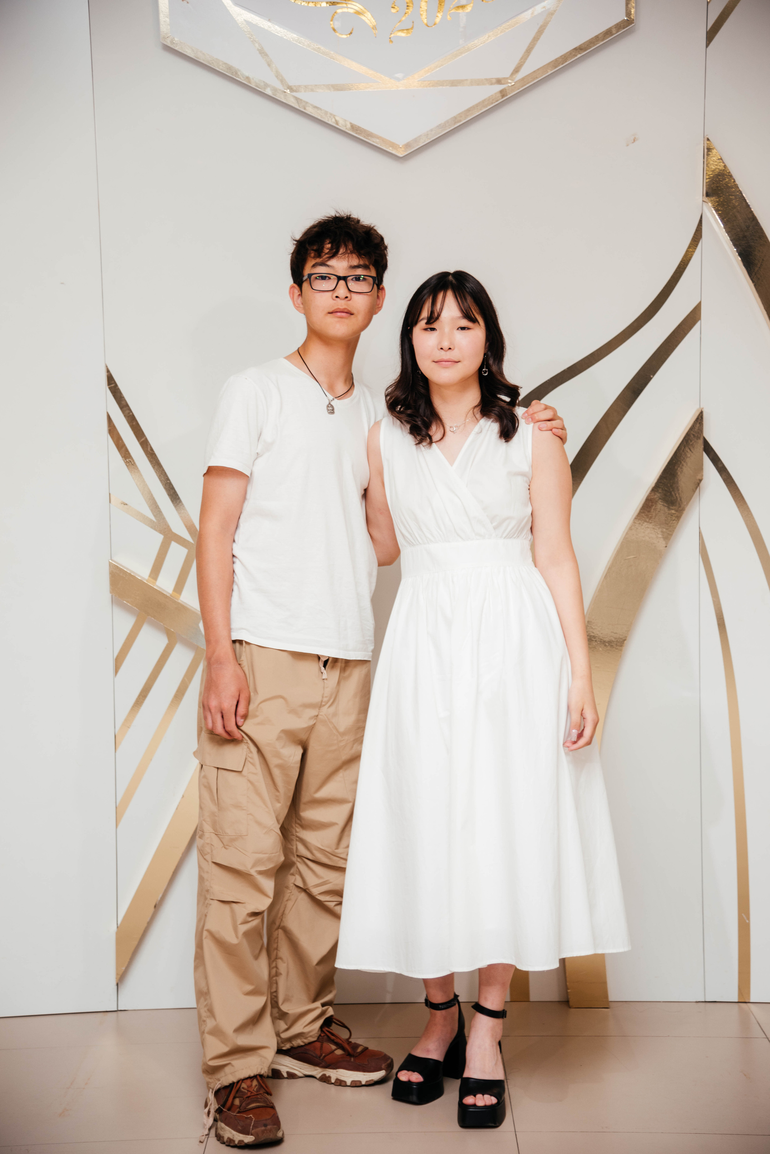 Последний звонок. Фотограф Эллина Дар г. Улан-Удэ