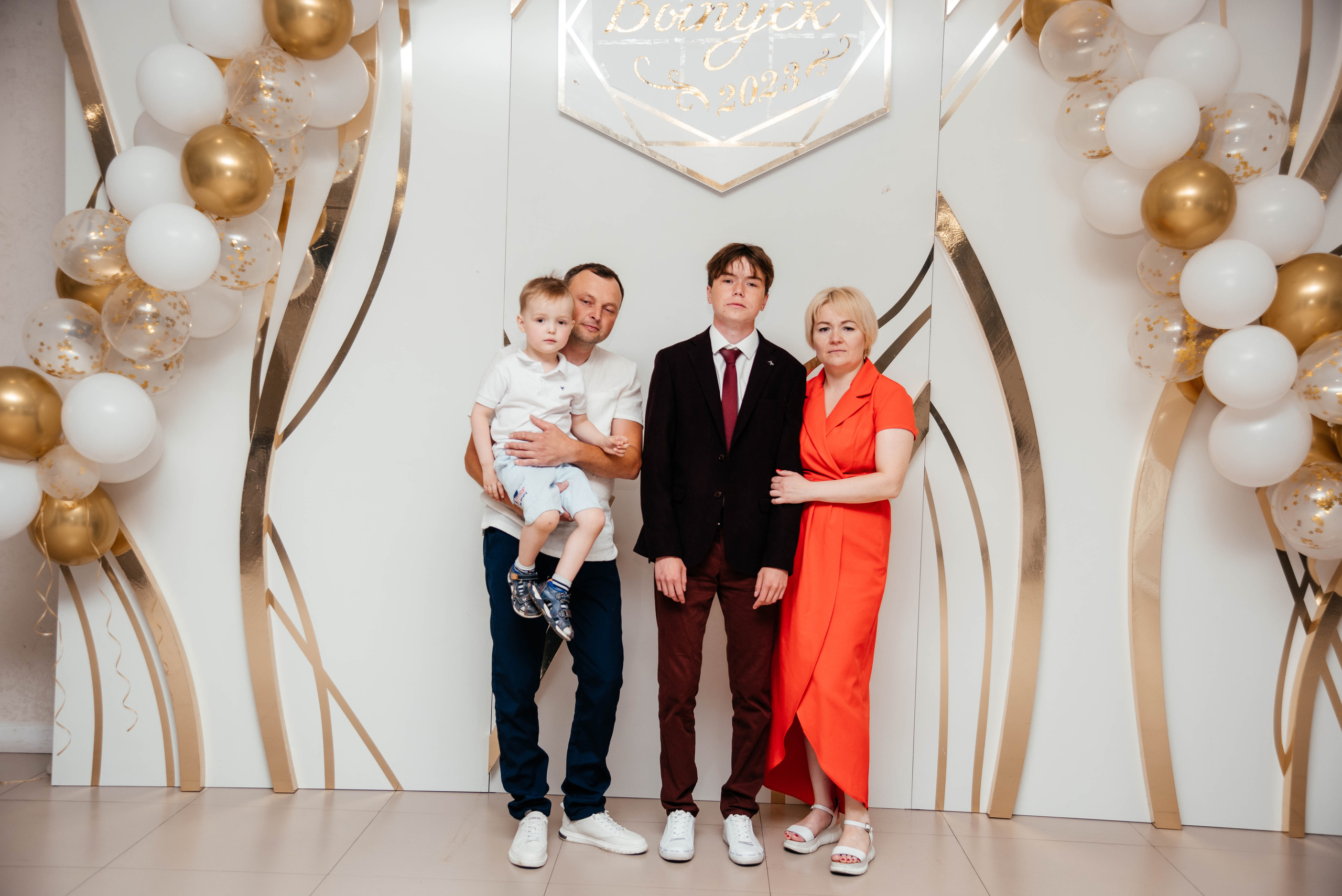 Последний звонок. Фотограф Эллина Дар г. Улан-Удэ