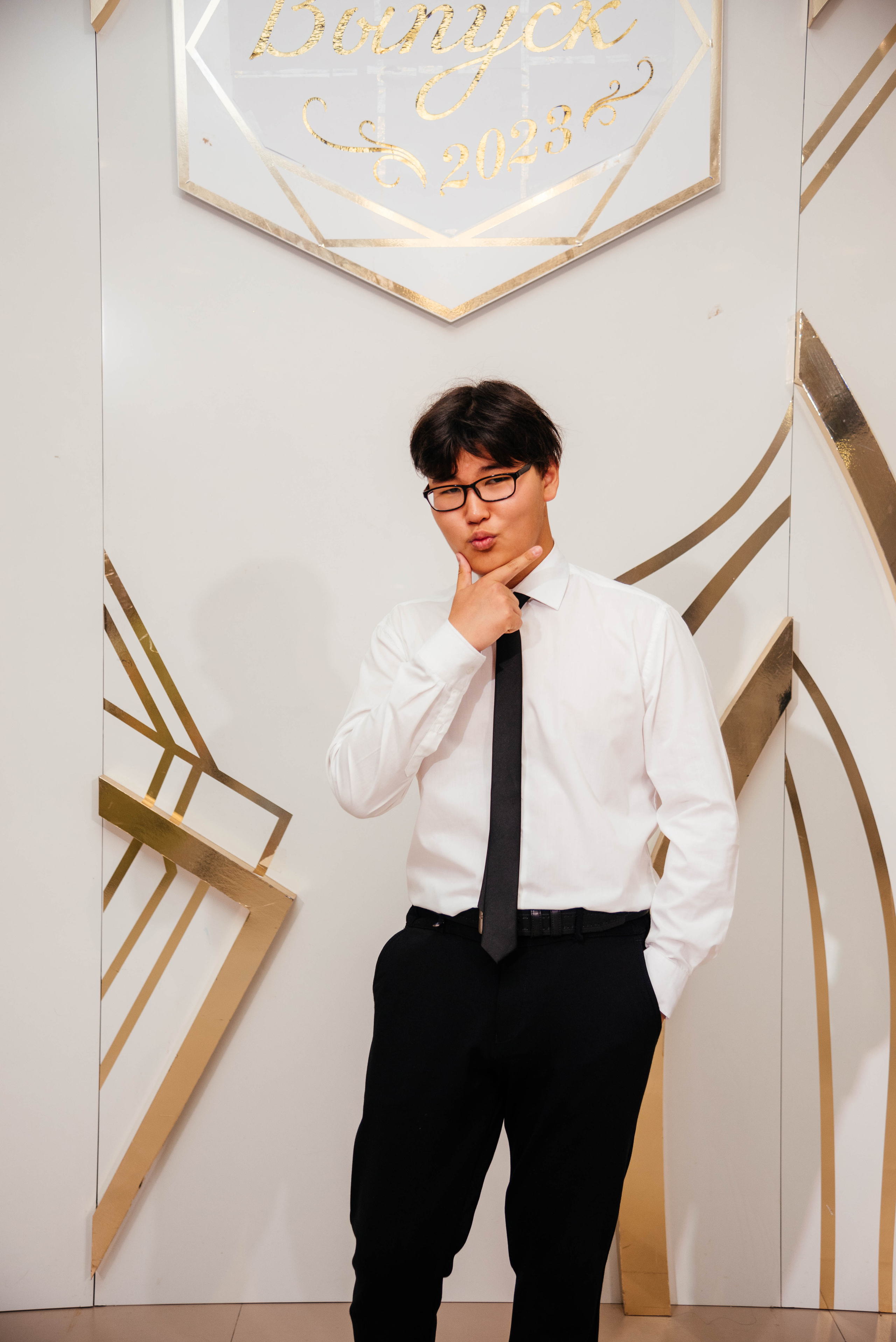 Последний звонок. Фотограф Эллина Дар г. Улан-Удэ