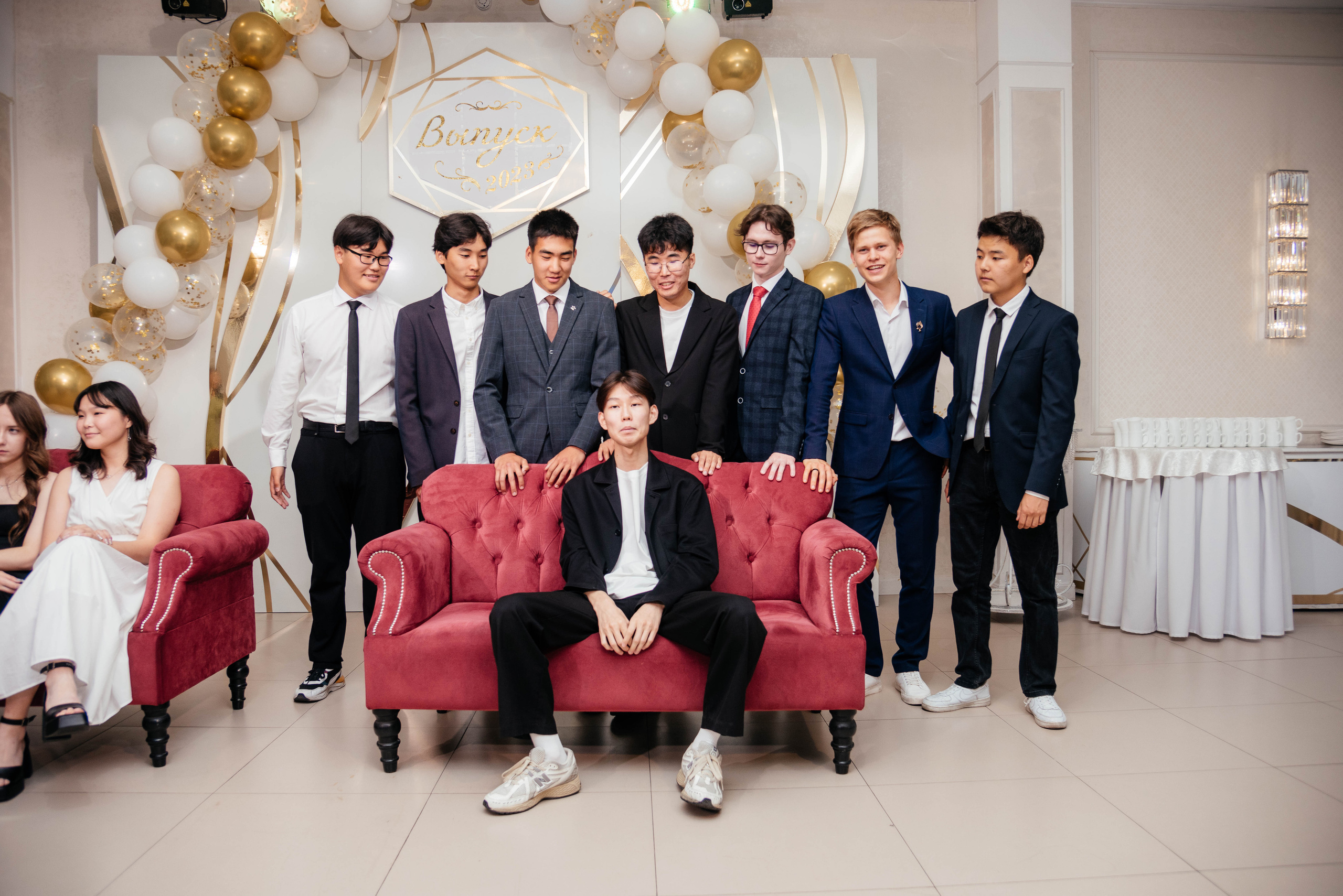 Последний звонок. Фотограф Эллина Дар г. Улан-Удэ