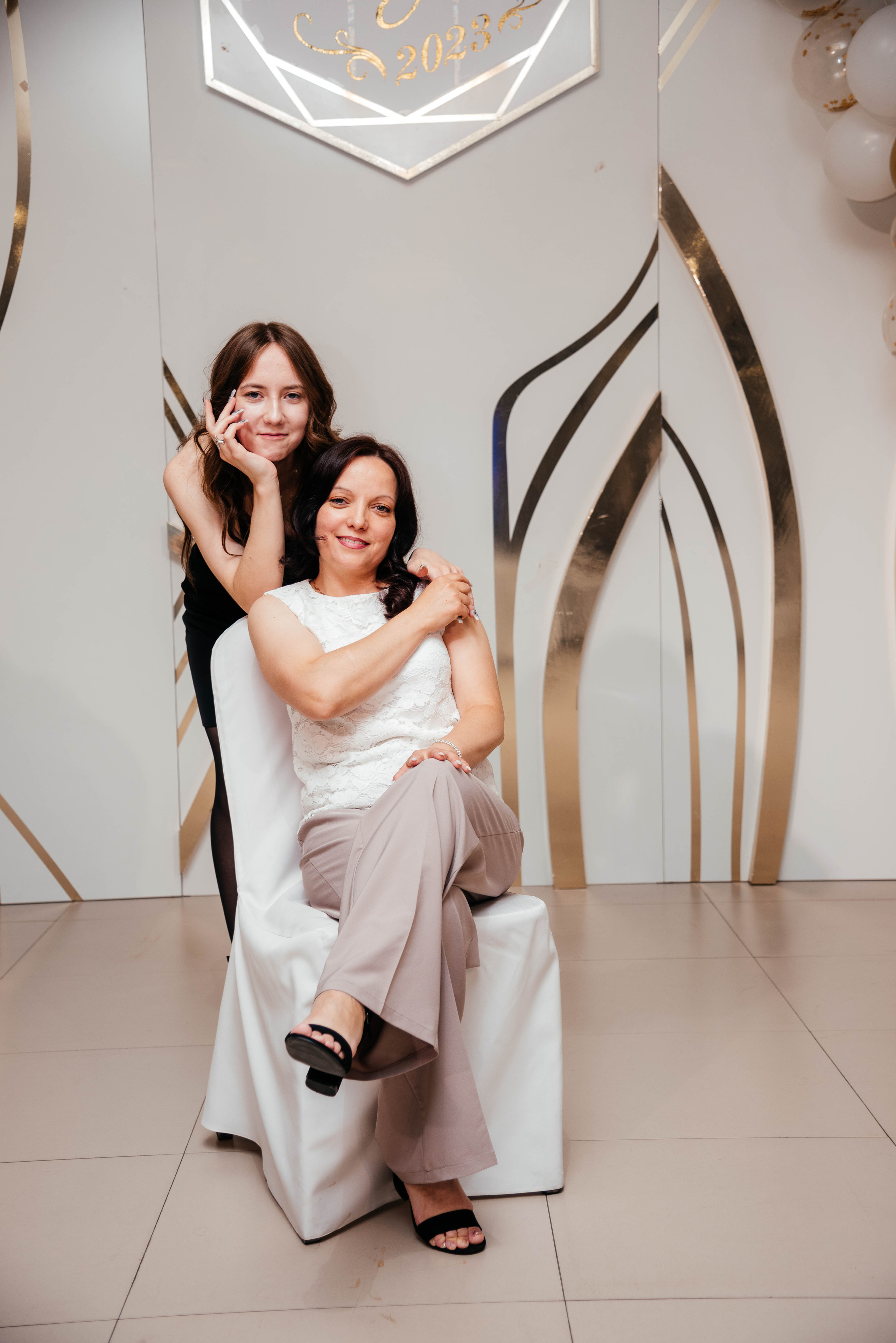 Последний звонок. Фотограф Эллина Дар г. Улан-Удэ