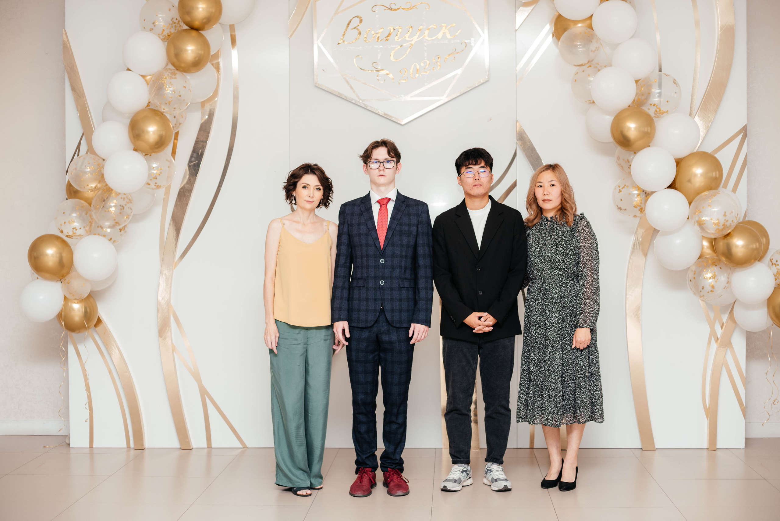 Последний звонок. Фотограф Эллина Дар г. Улан-Удэ