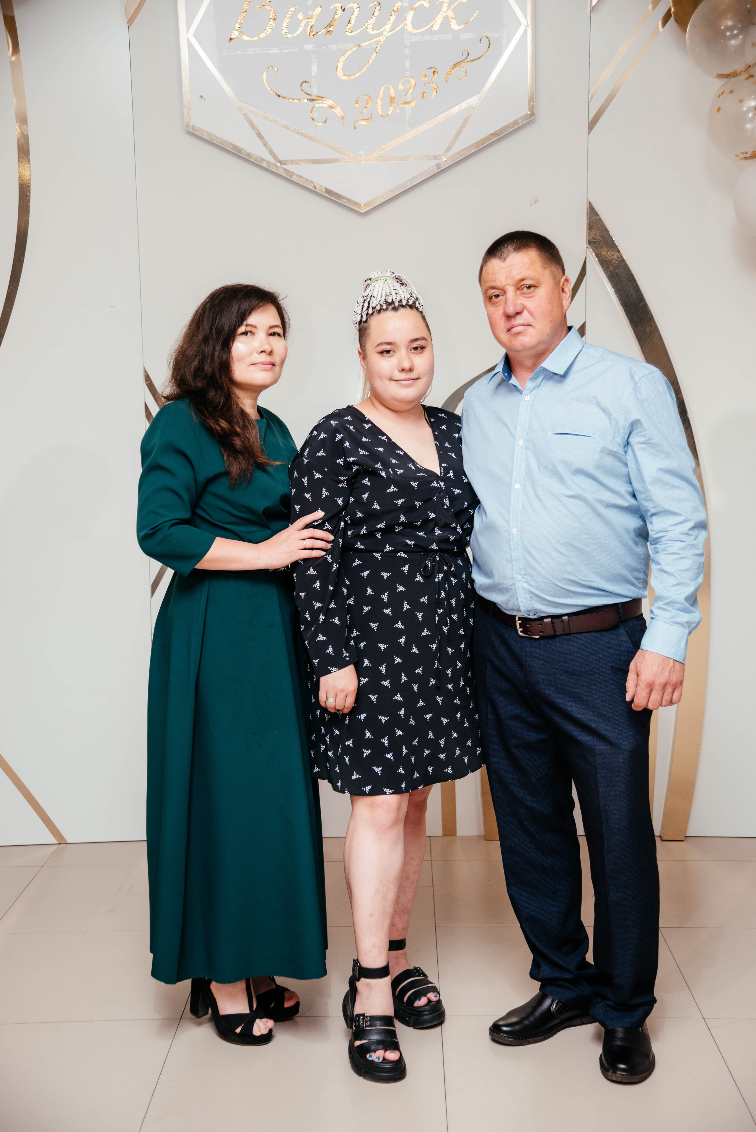 Последний звонок. Фотограф Эллина Дар г. Улан-Удэ