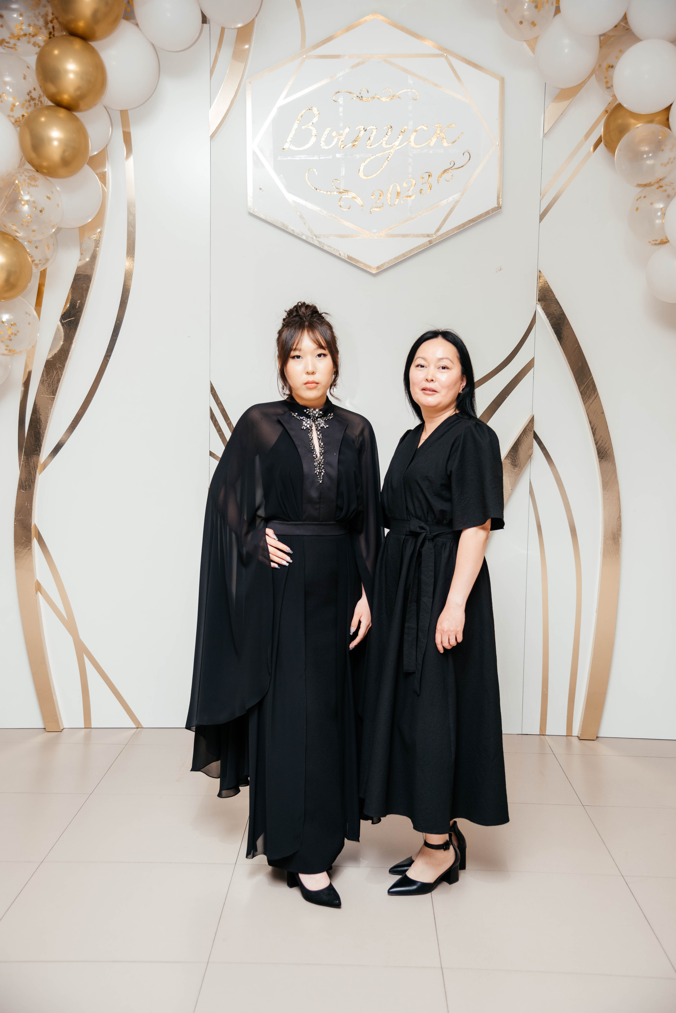 Последний звонок. Фотограф Эллина Дар г. Улан-Удэ