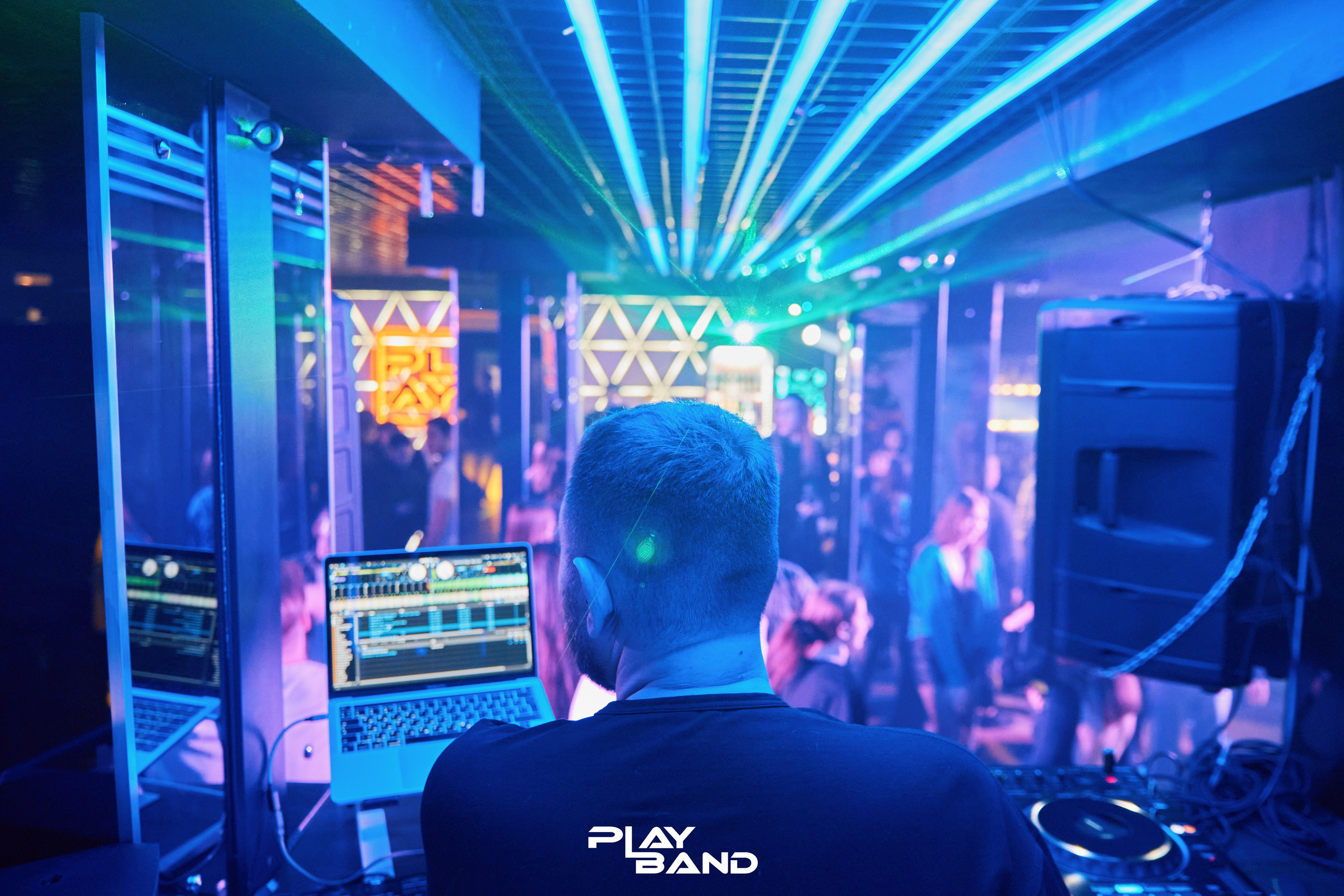 PLAY. Фотограф и видеограф в Кургане Леонид Корнильев