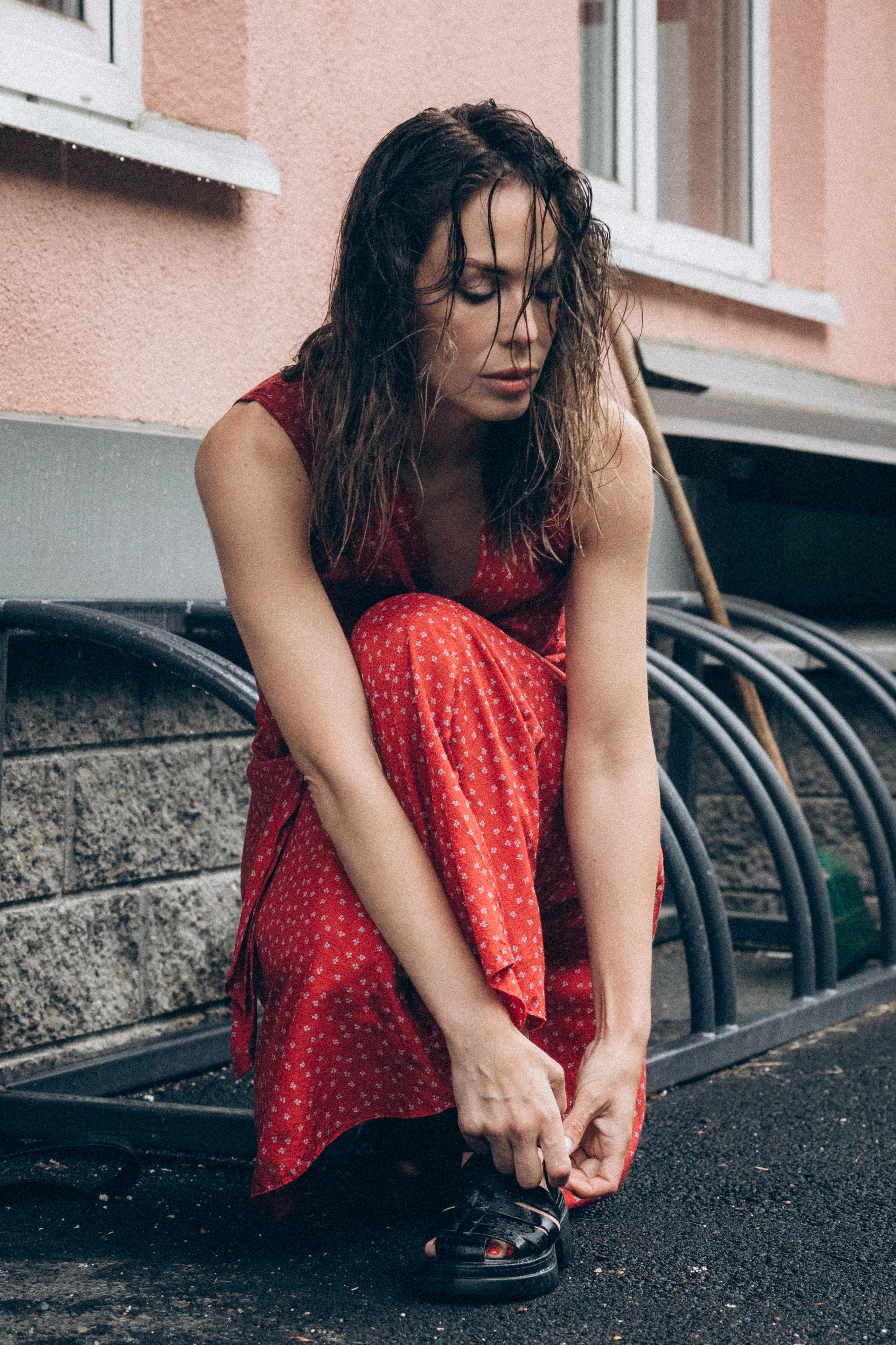 EVERY TIME IT RAINS. Настоящие портреты и истории