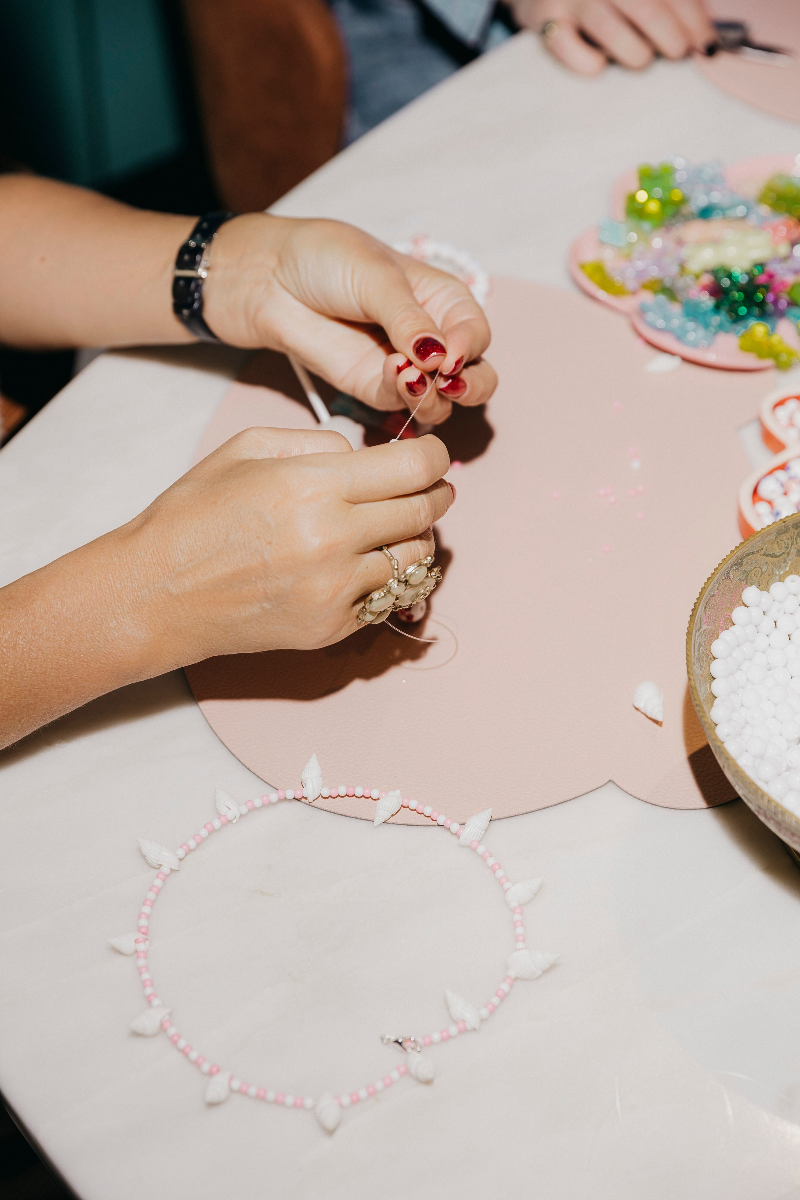 Лина Дембикова & the VOICE Shopping, Rocky2. «Птичка на проводе»: информационный портал в Москве