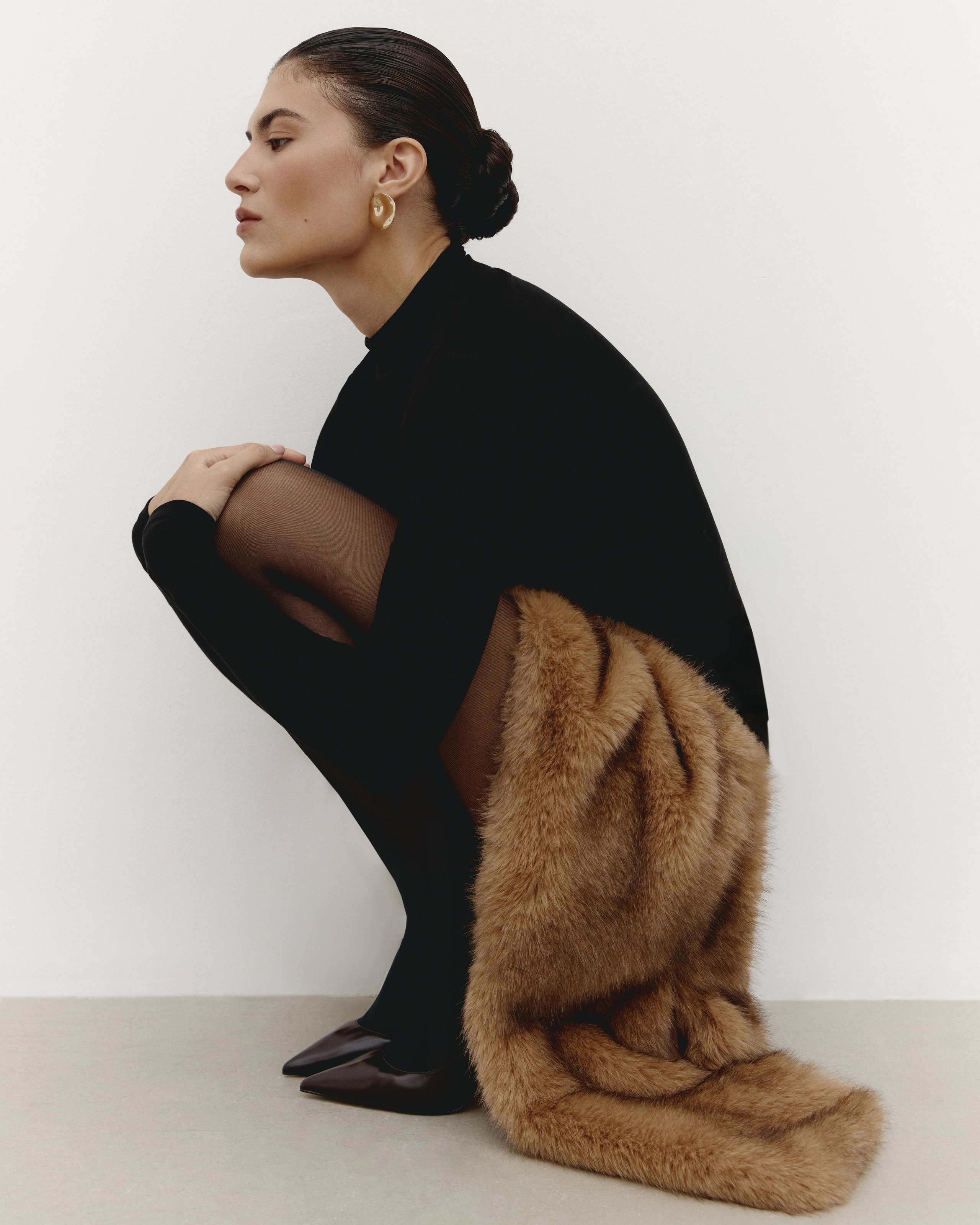 Diana. Fashion and model test photographer based in Dubai and Abu-Dhabi