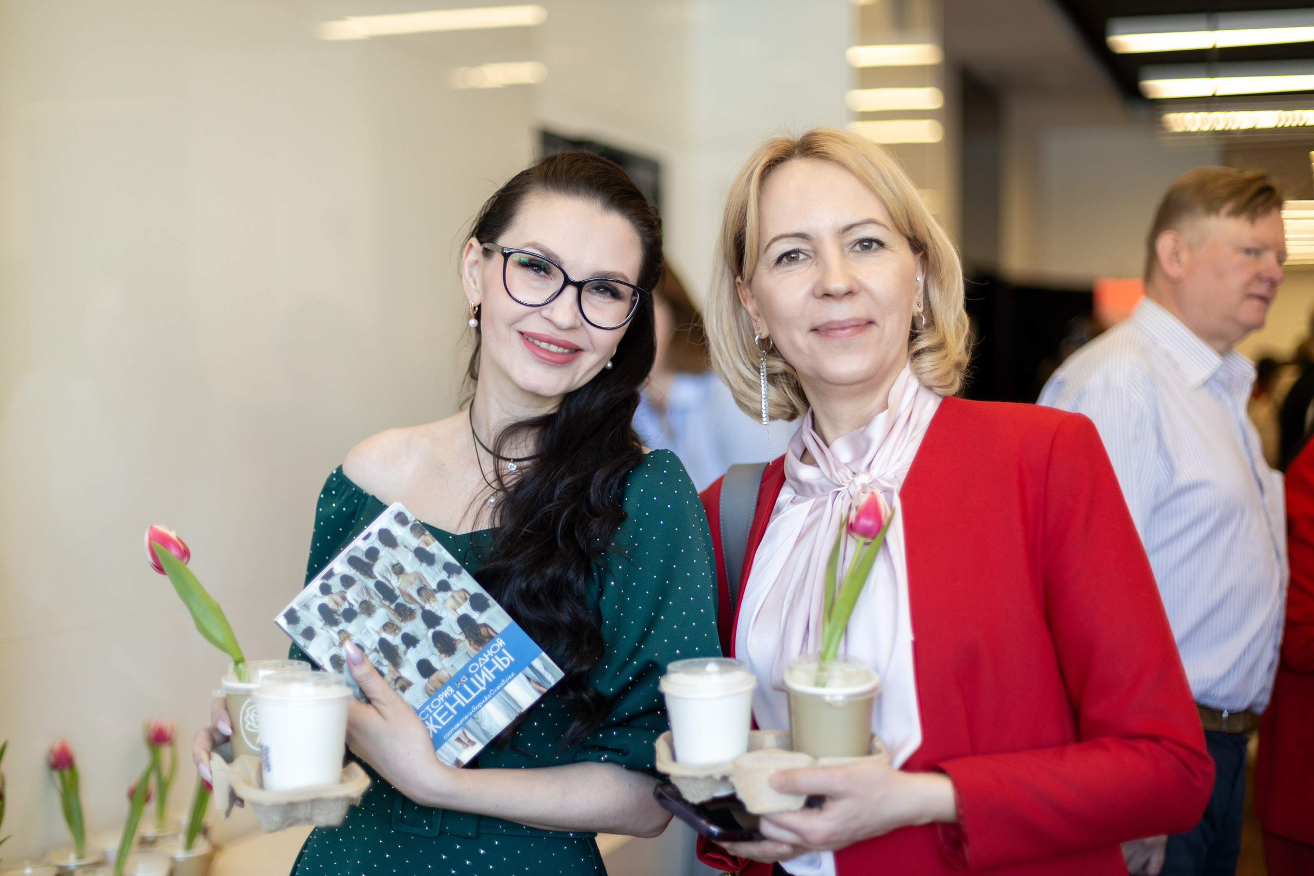 Презентация книги «История НИ одной женщины». Дацук Анна Фотограф из Екатеринбурга