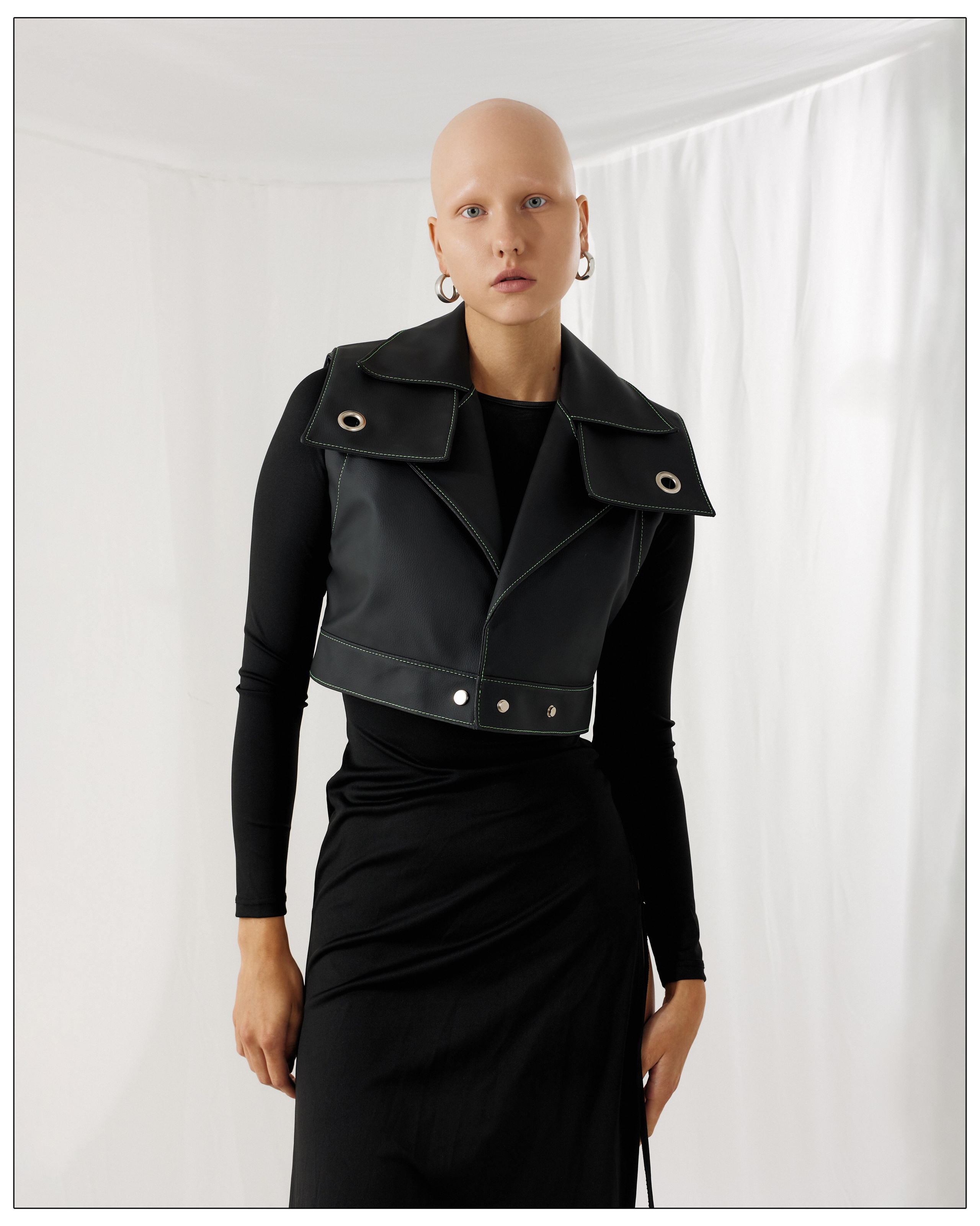 KORZUN. Влада Зюзина — adalwzet posmotri — коммерческий фотограф в Москве — портретный фотограф, фотограф для брендов