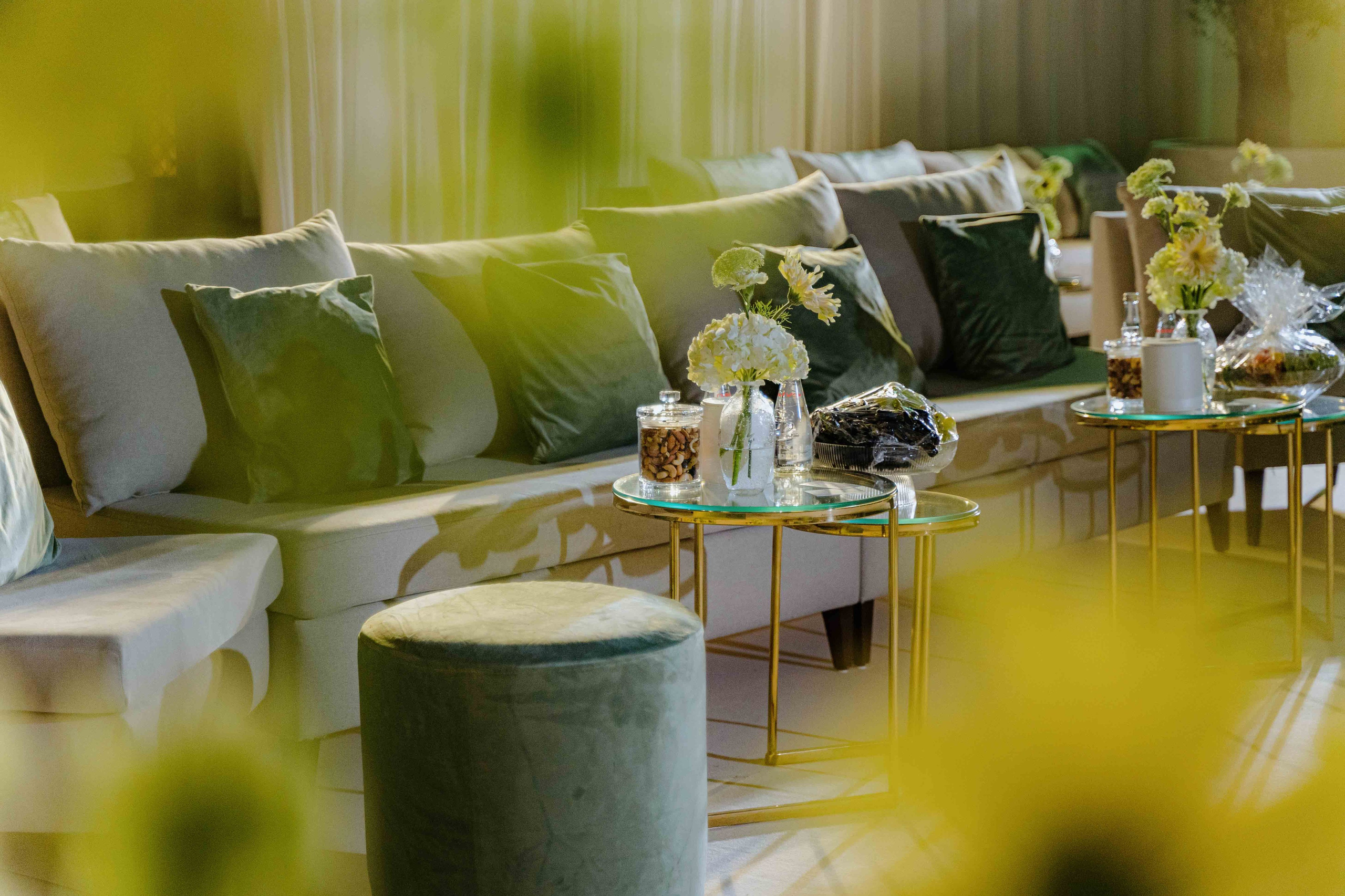 Wedding photographer in abu dhabi pre wedding party