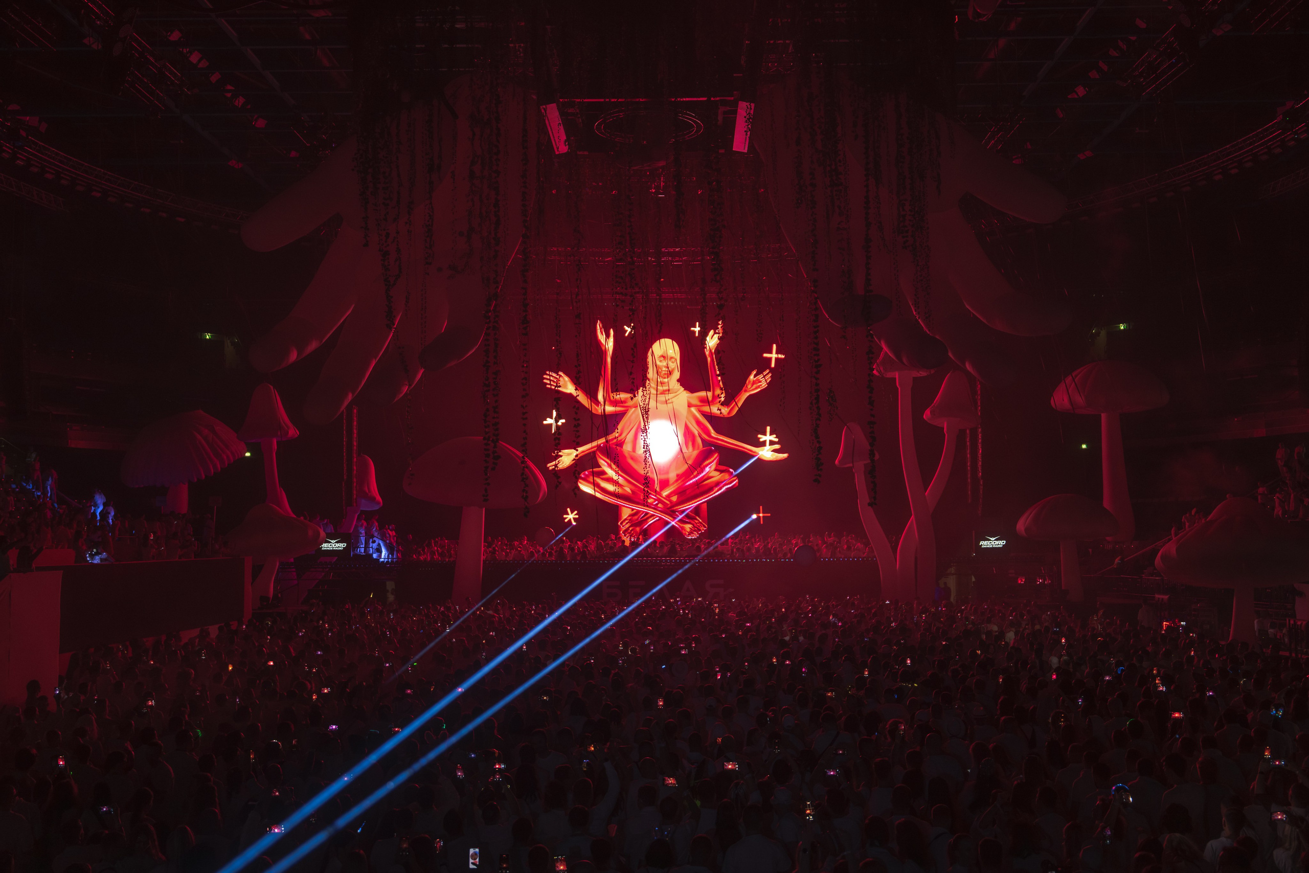 БЕЛАЯ 2025. Святослав Буньков | фотограф