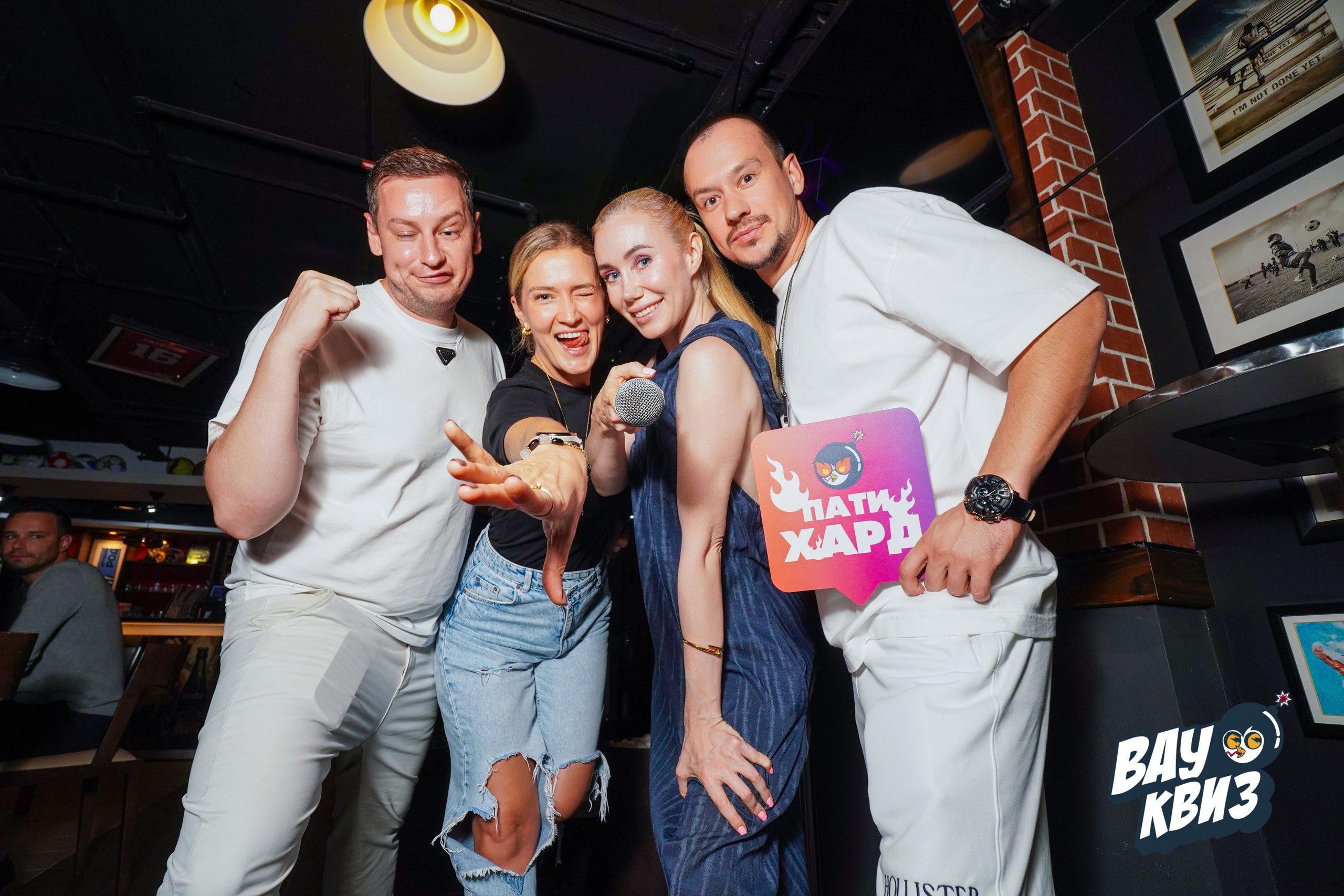 WOW QUIZ DUBAI. Фото | Видео Контент Мишель Ватаманюк