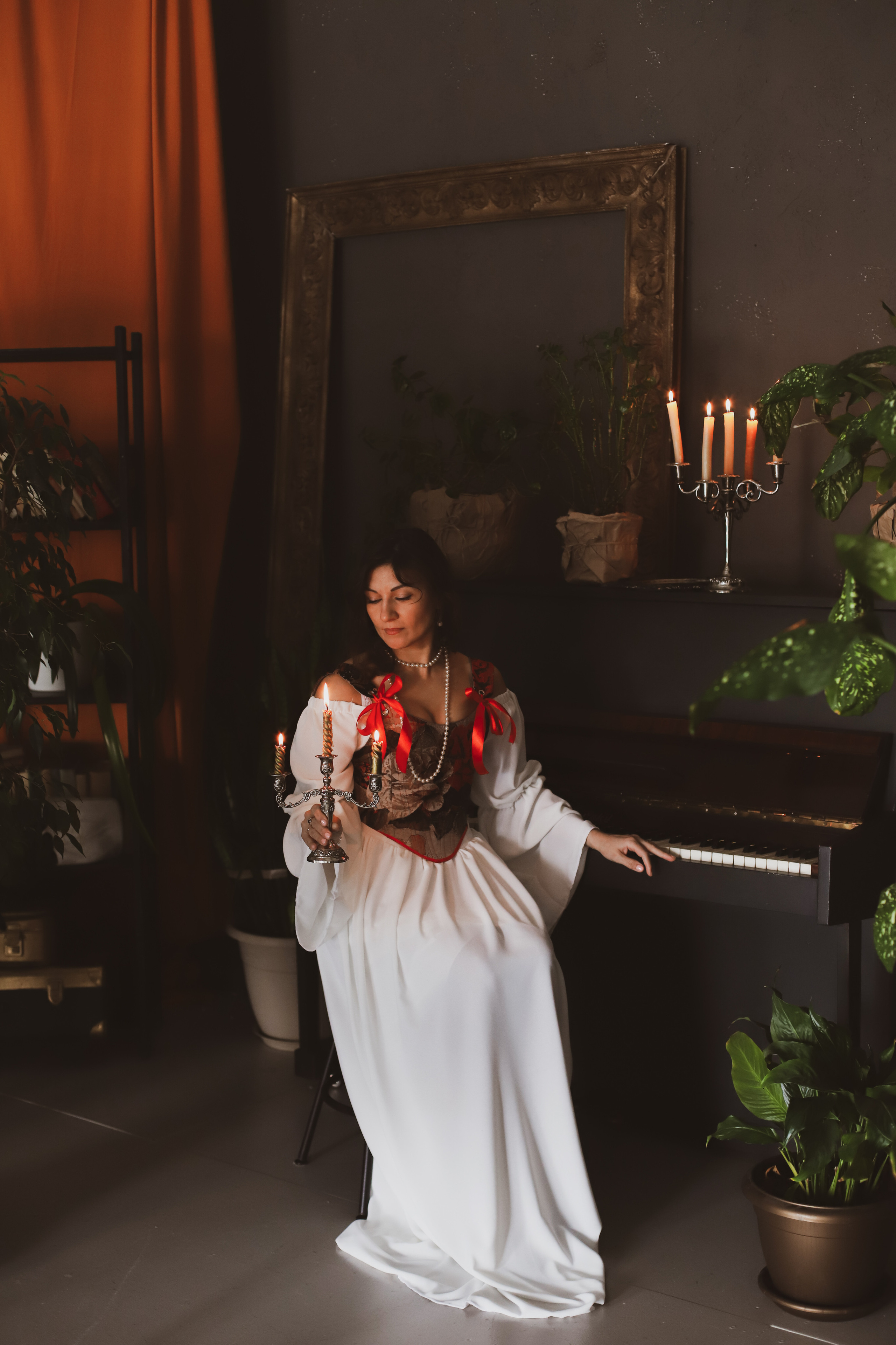 Ретро-фотосессия в изящном корсете. Фотограф в Сургуте Брызгунова Анастасия