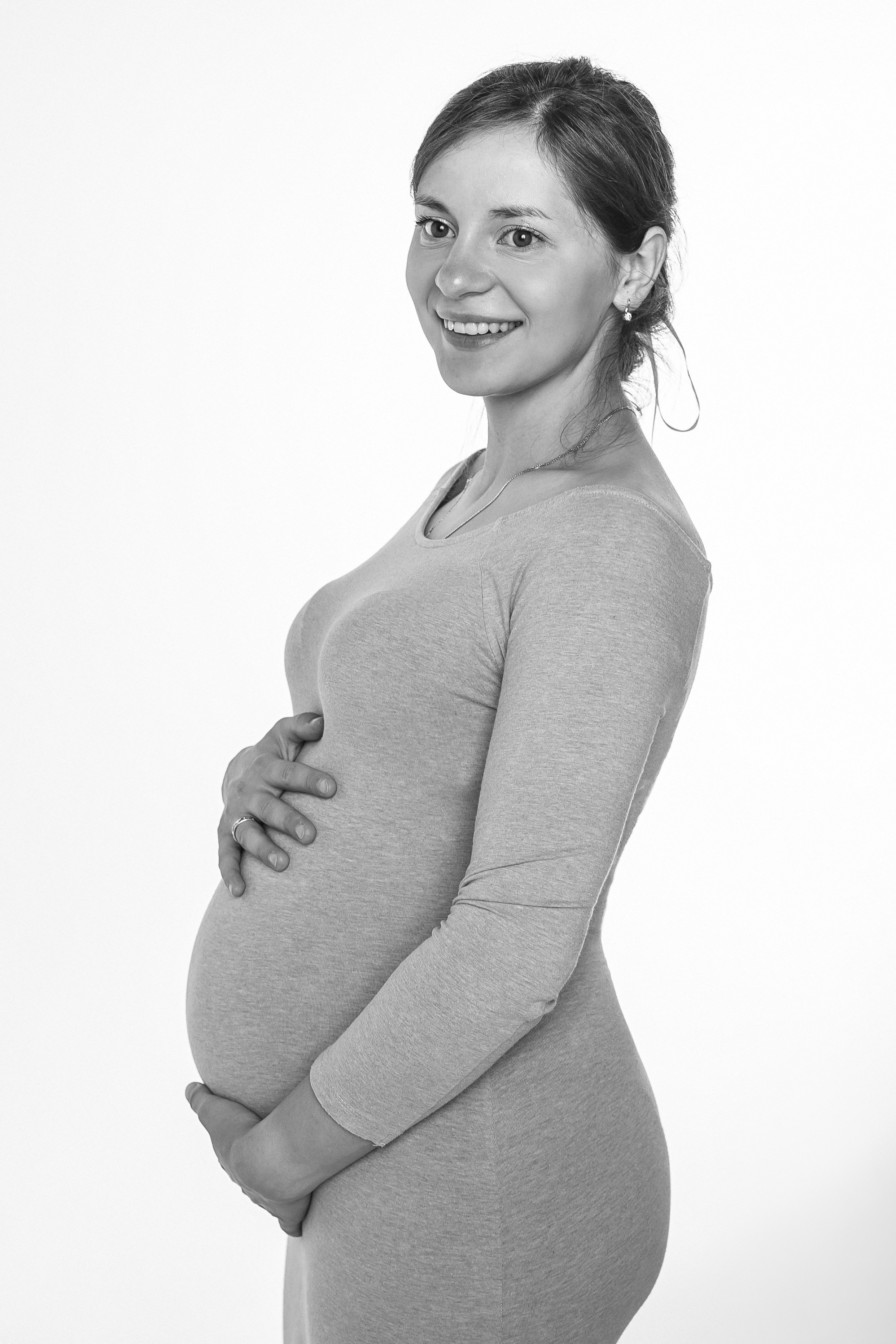 Фотосессия в ожидании, беременная съёмка. Свадебный фотограф в Иваново Гитарина Черняева