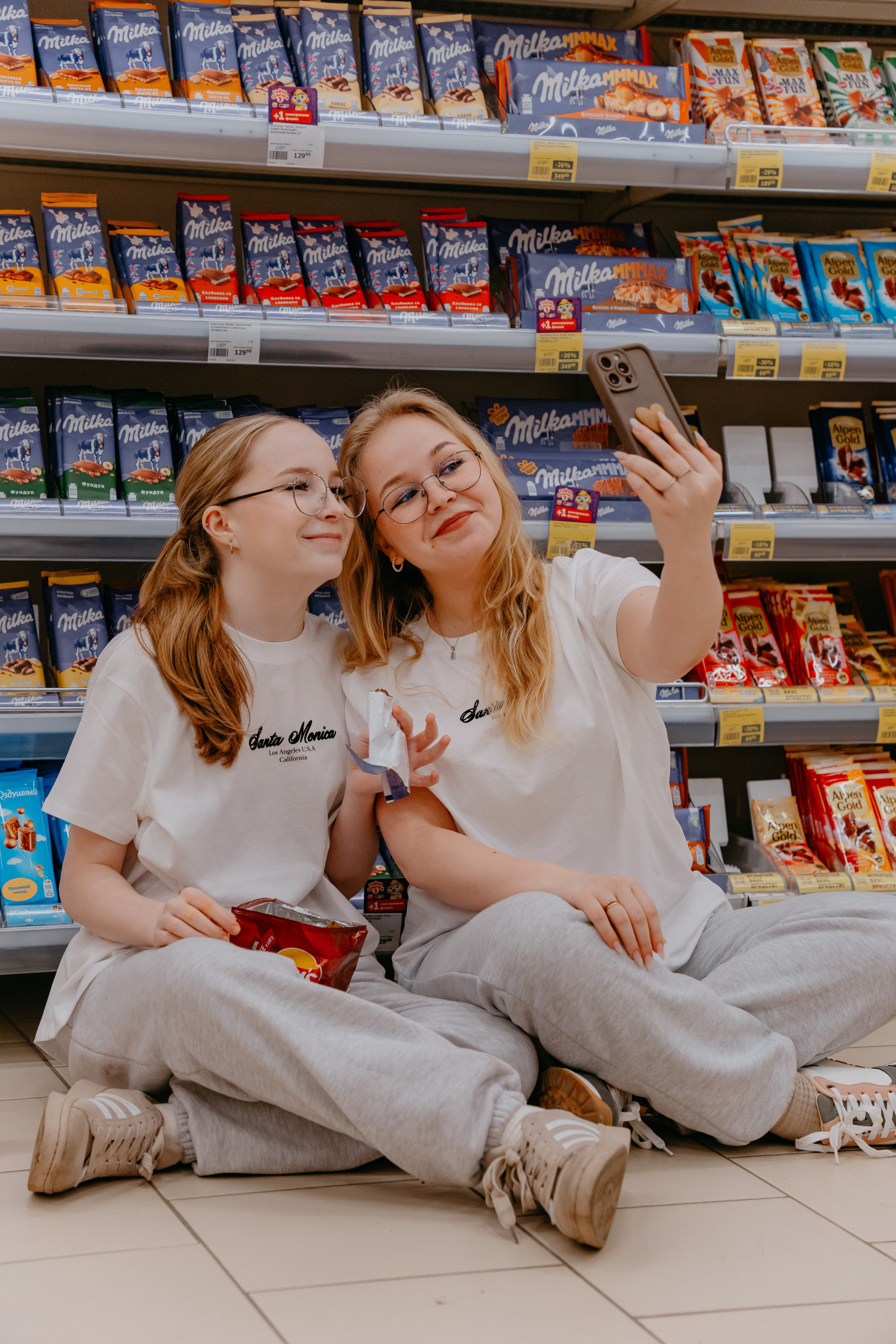 Поехали в ТЦ?