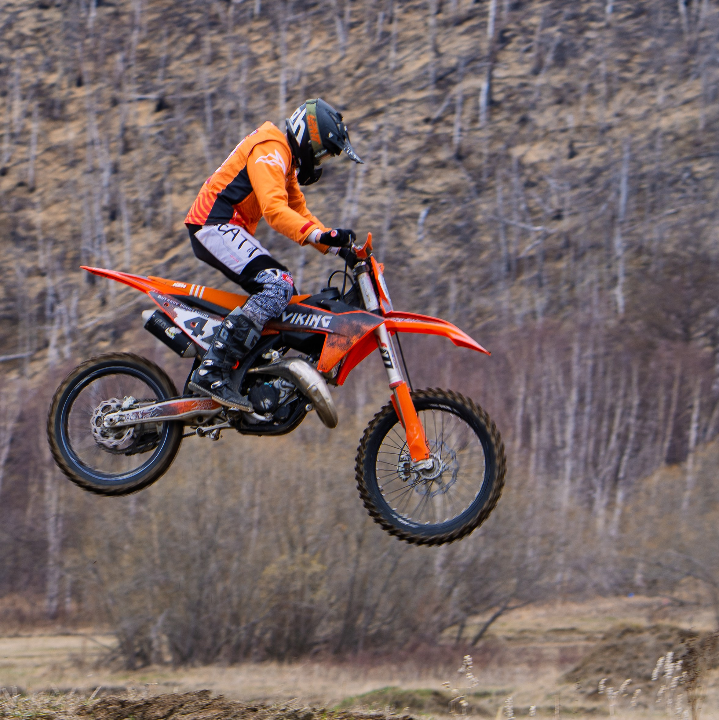 Мотогонки Эссо май 2025. Фотограф Ворошилов Дмитрий. Эссо. Камчатка