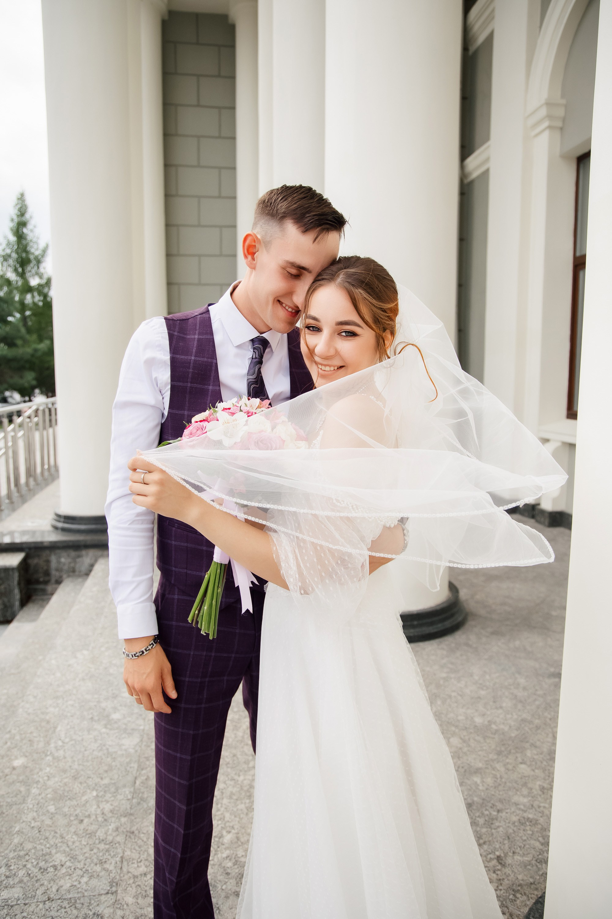 Ксения и Максим. Сборы Sopka. Прогулка по городу. Свадебный фотограф в Хабаровске