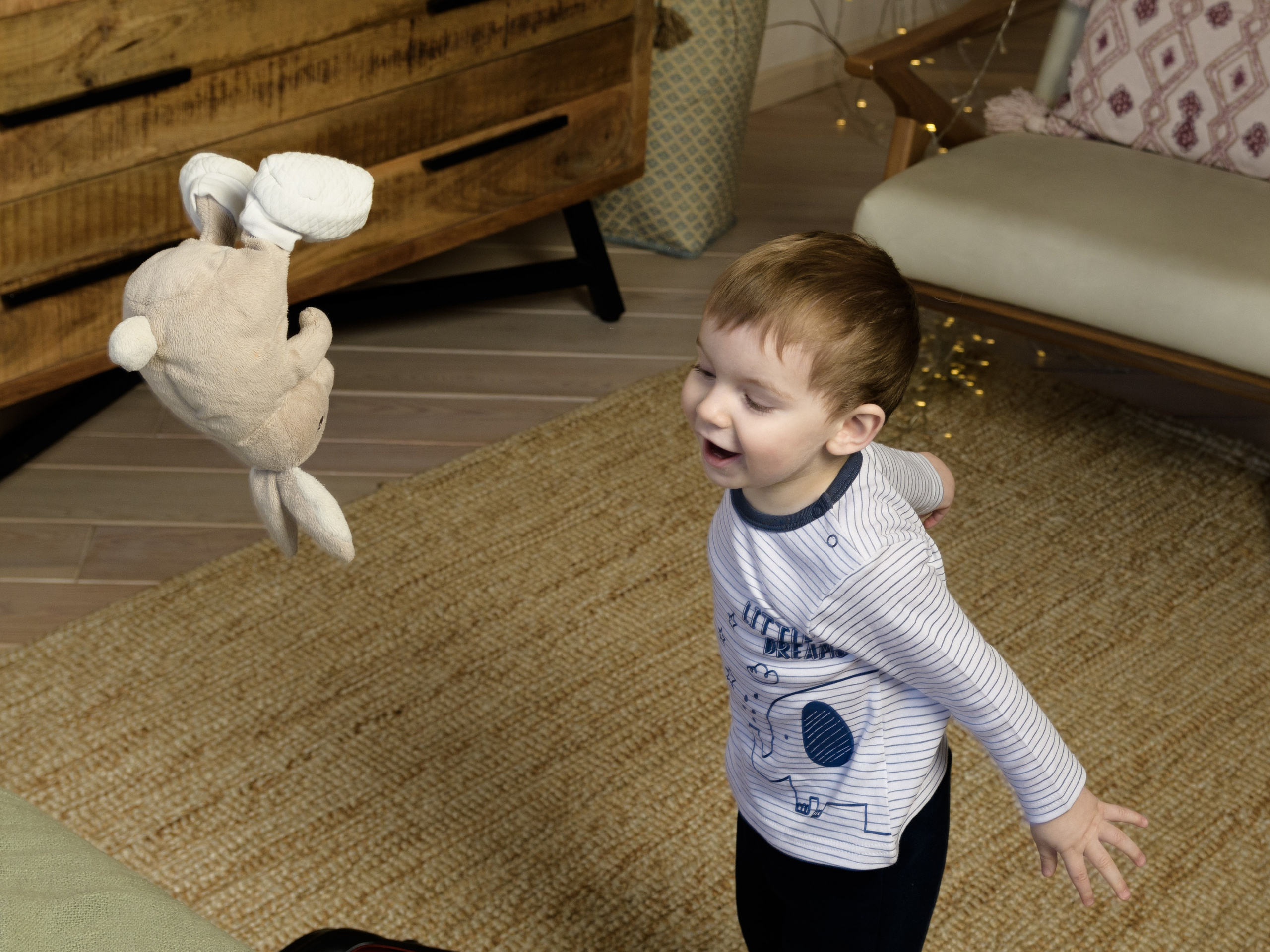 Лейла, Саша и Кирюша в студии «Веретено». Семейный и индивидуальный фотограф Life style в Санкт-Петербурге Мария