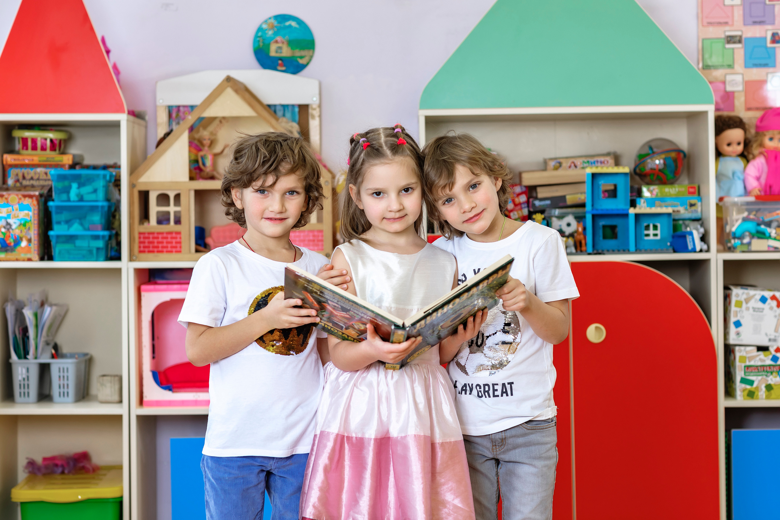 Групповые и сюжетные фотографии в детском саду