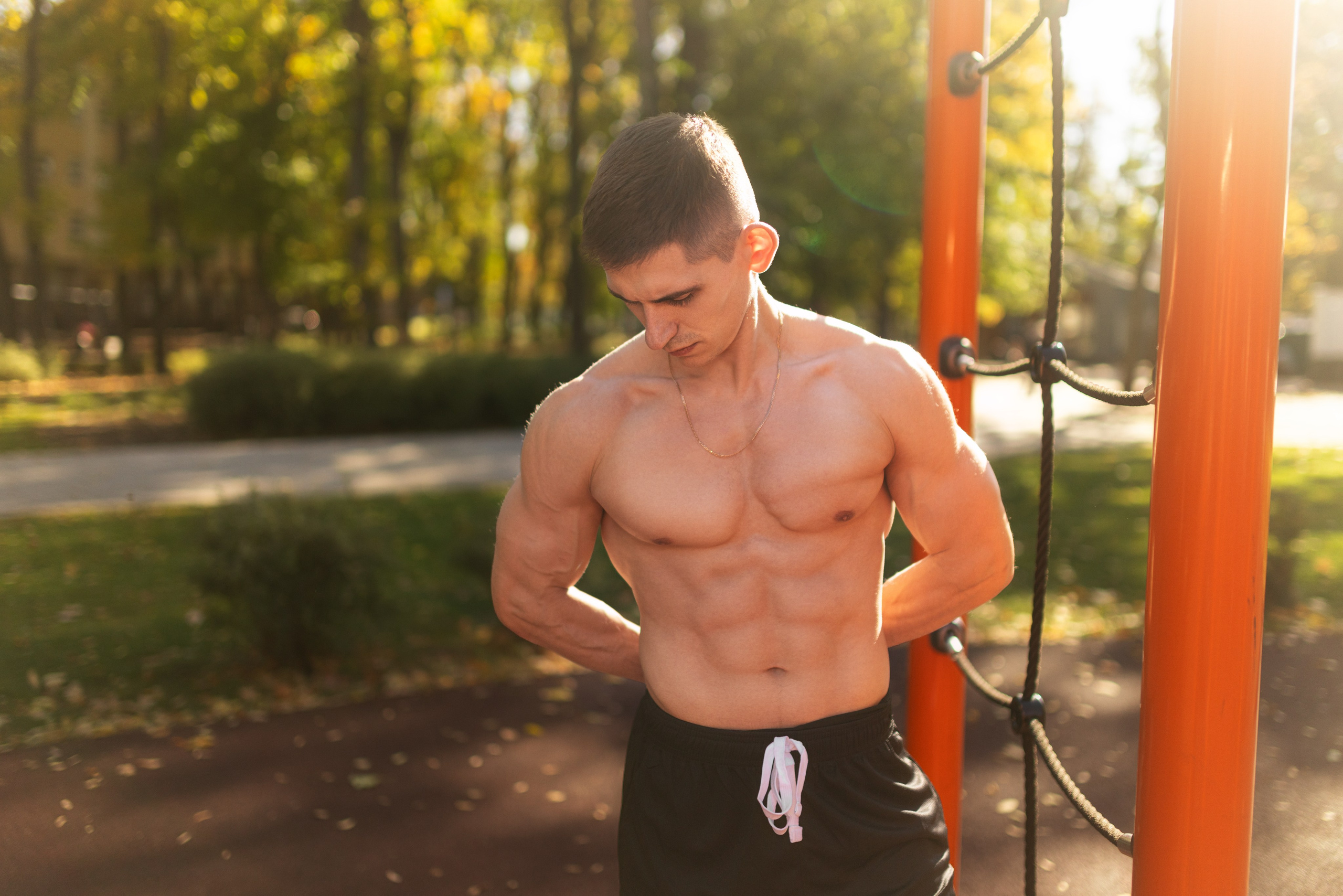 Фотосет на спортплощадке с Владом для контента. Дмитрий Шульгин, портретный фотограф в Воронеже