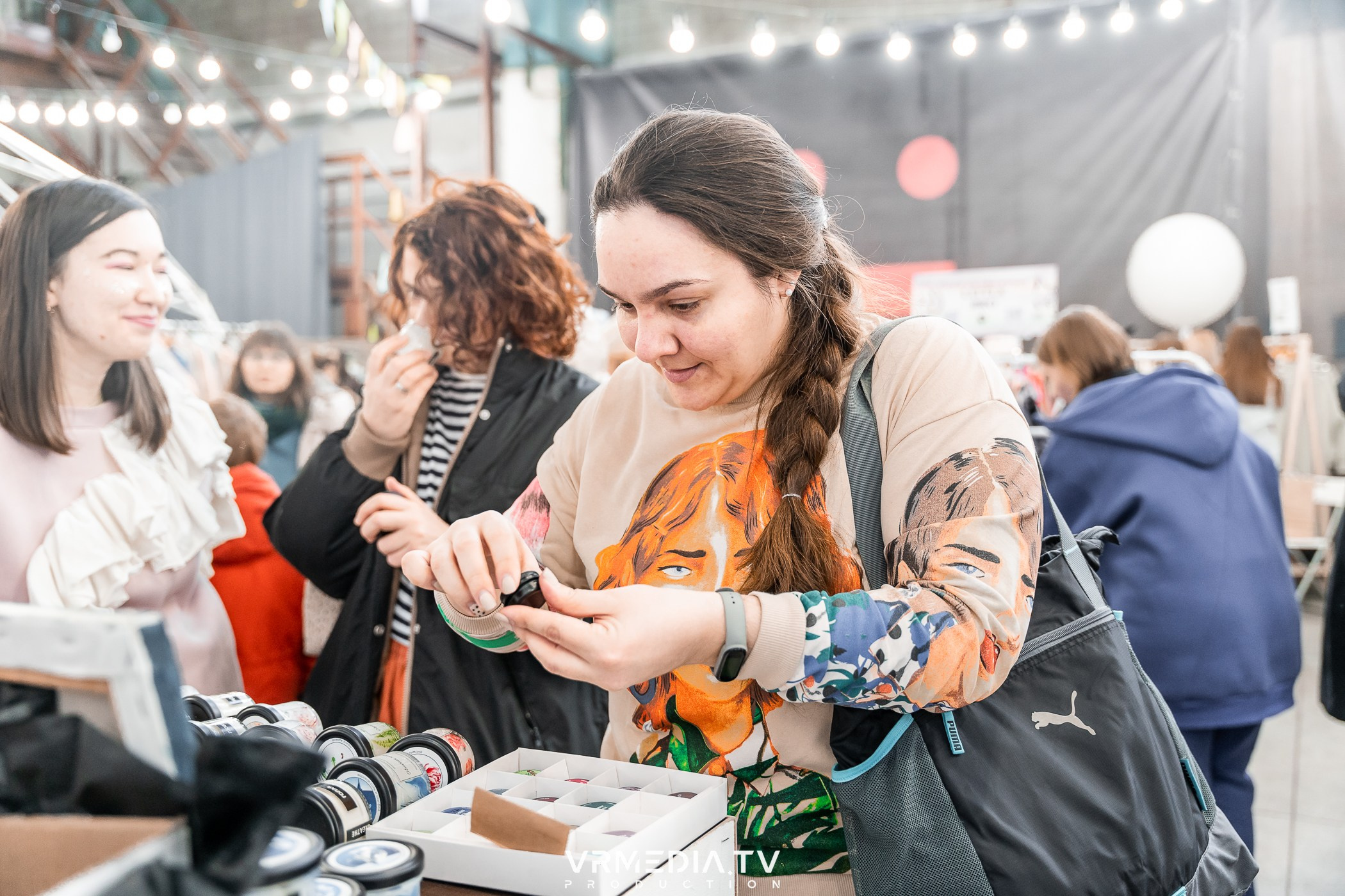 Традиционный весенний БАЗАР и GARAGE SALE в культурном пространстве «Р