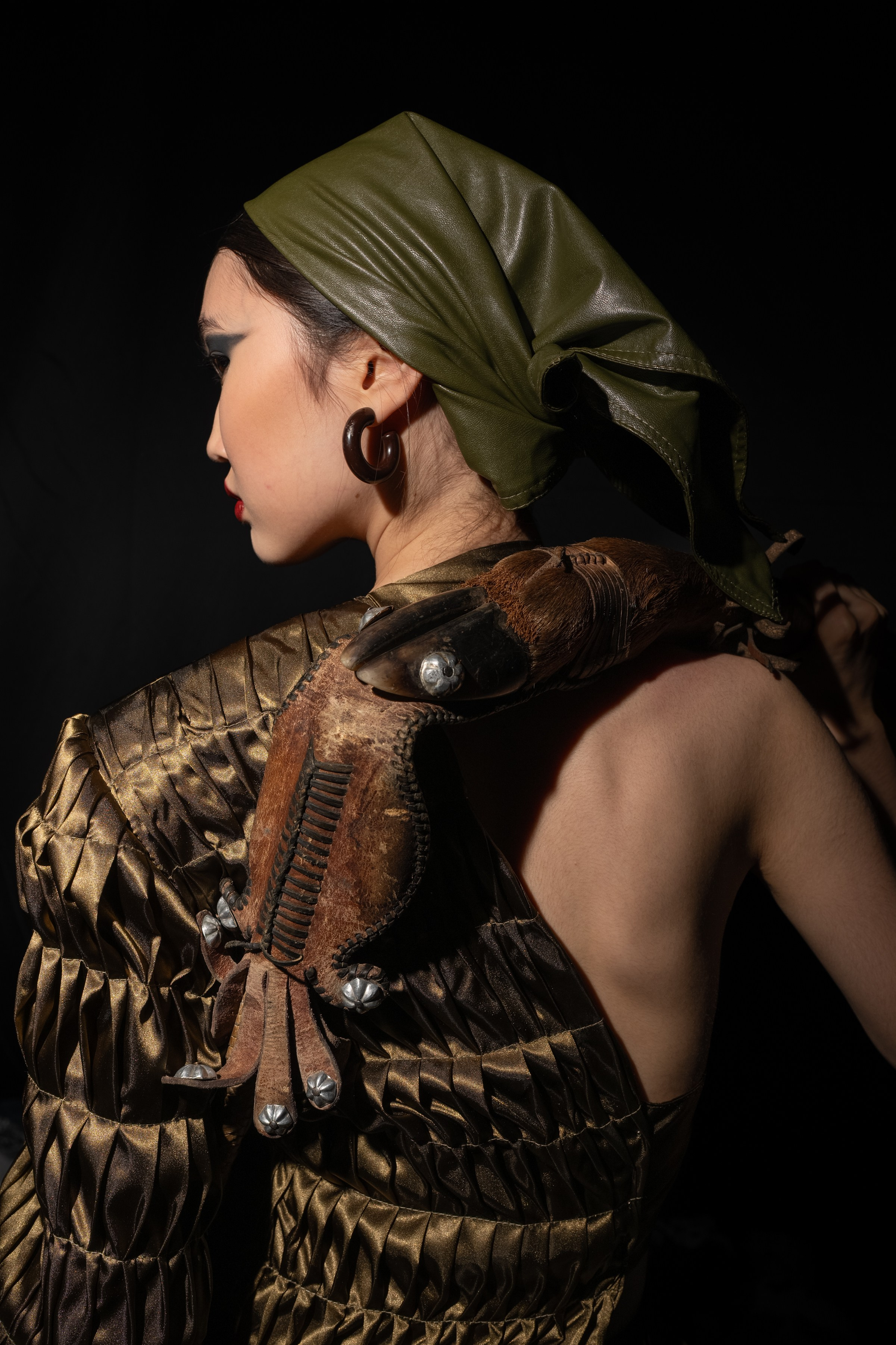 Visa Fashion week Almaty Backstage Day 3. Сайт Алматинского НЮ АРТ, будуар и фэшн фотографа Дениса Карпенко