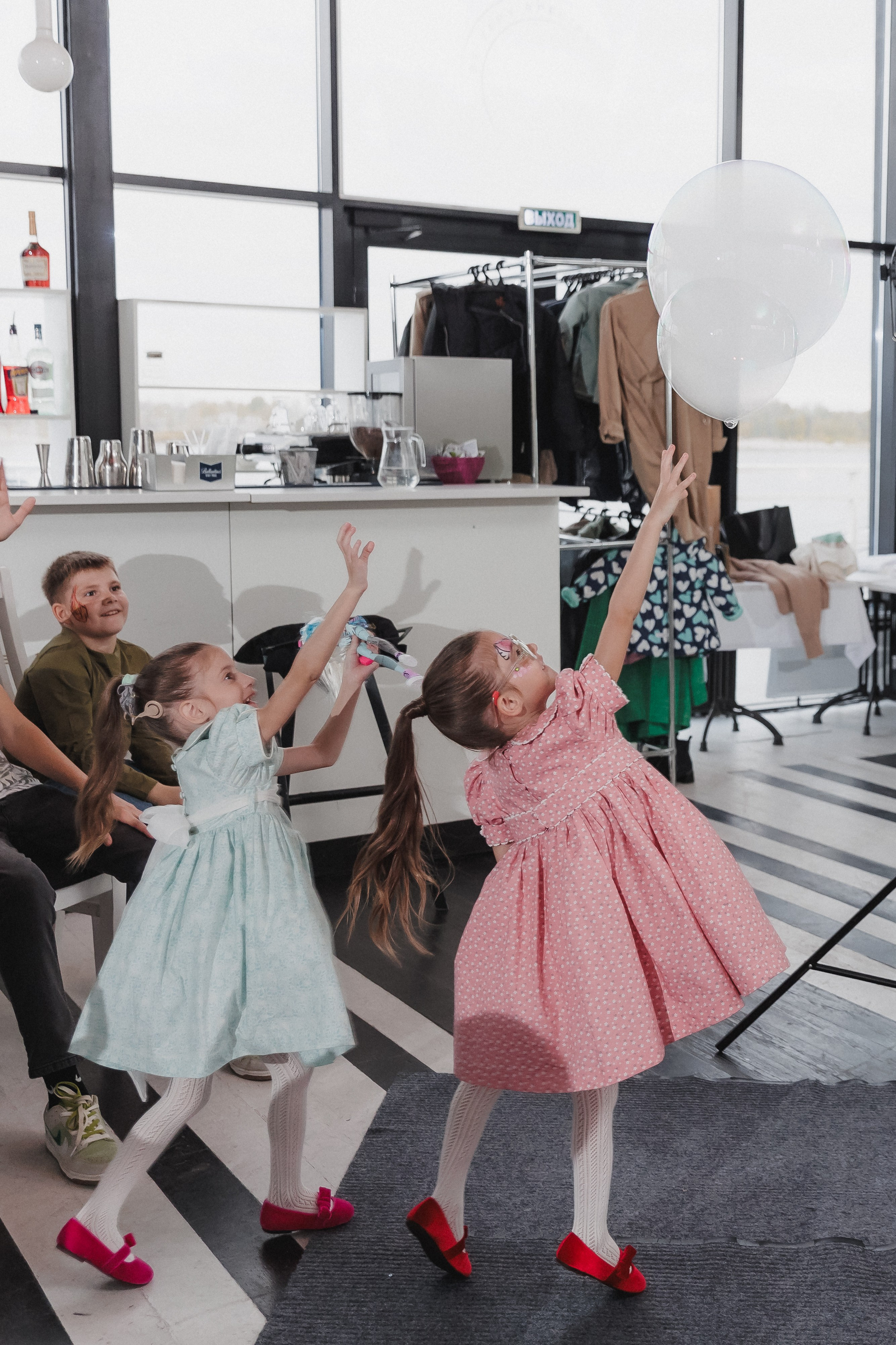 Николь и Ребекка. Фотограф в Волгограде — Александра Искандерова