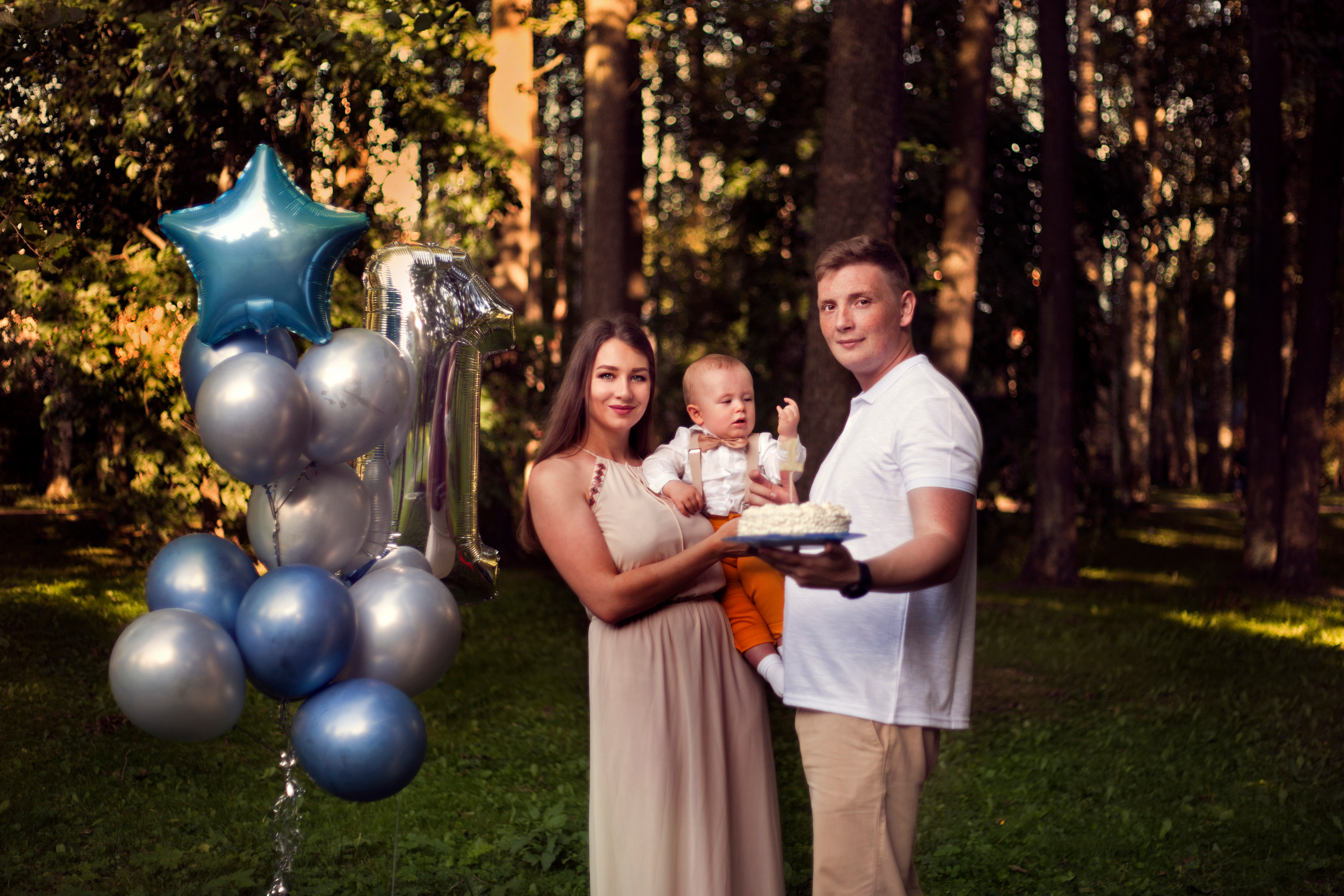 Виктория. Годовасие на природе. Фотограф Наталья Яковлева, Санкт-Петербург. Семьи, ньюборн, крещения