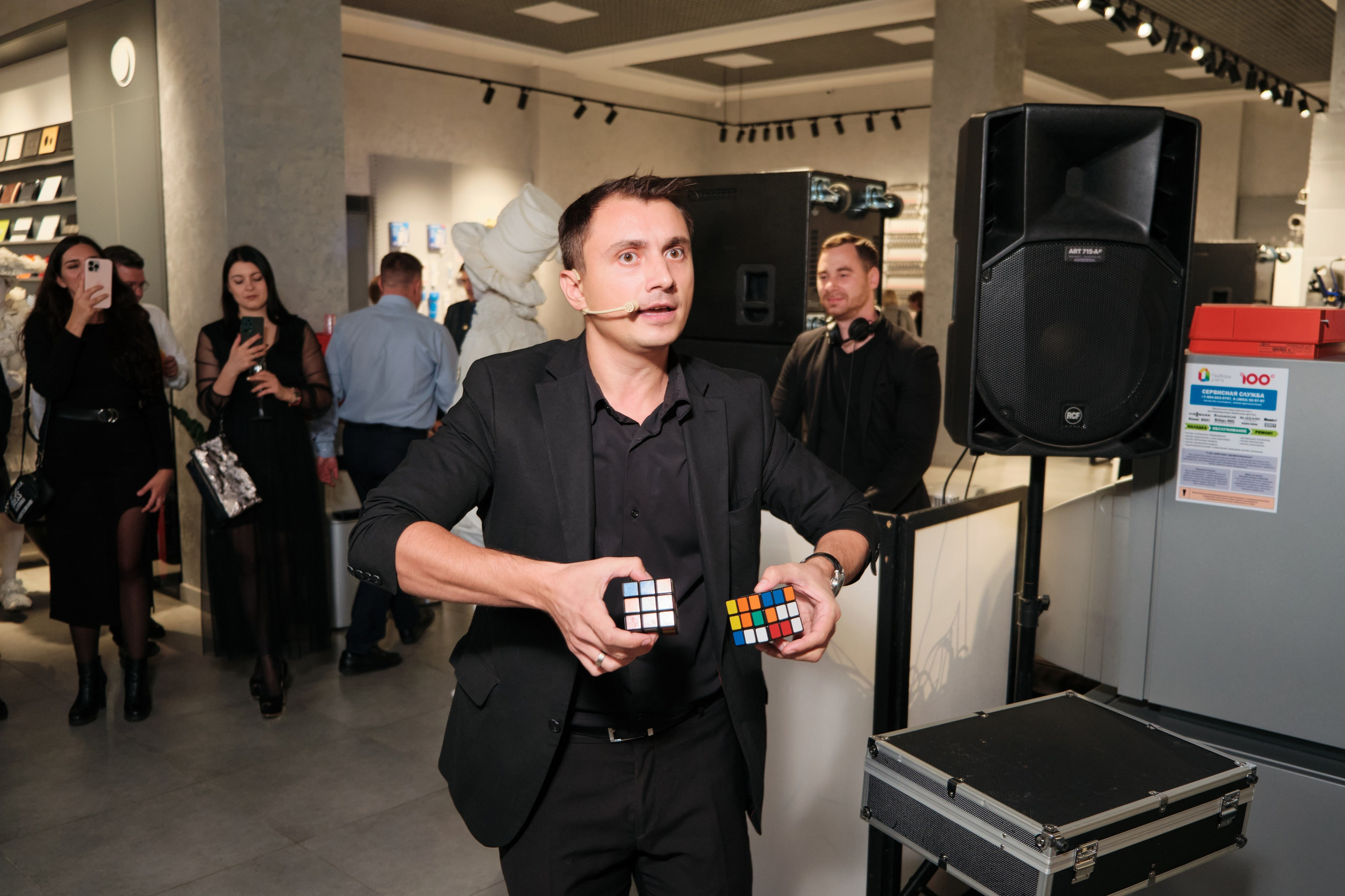 Открытие салона 100 градусов. Антон Ив