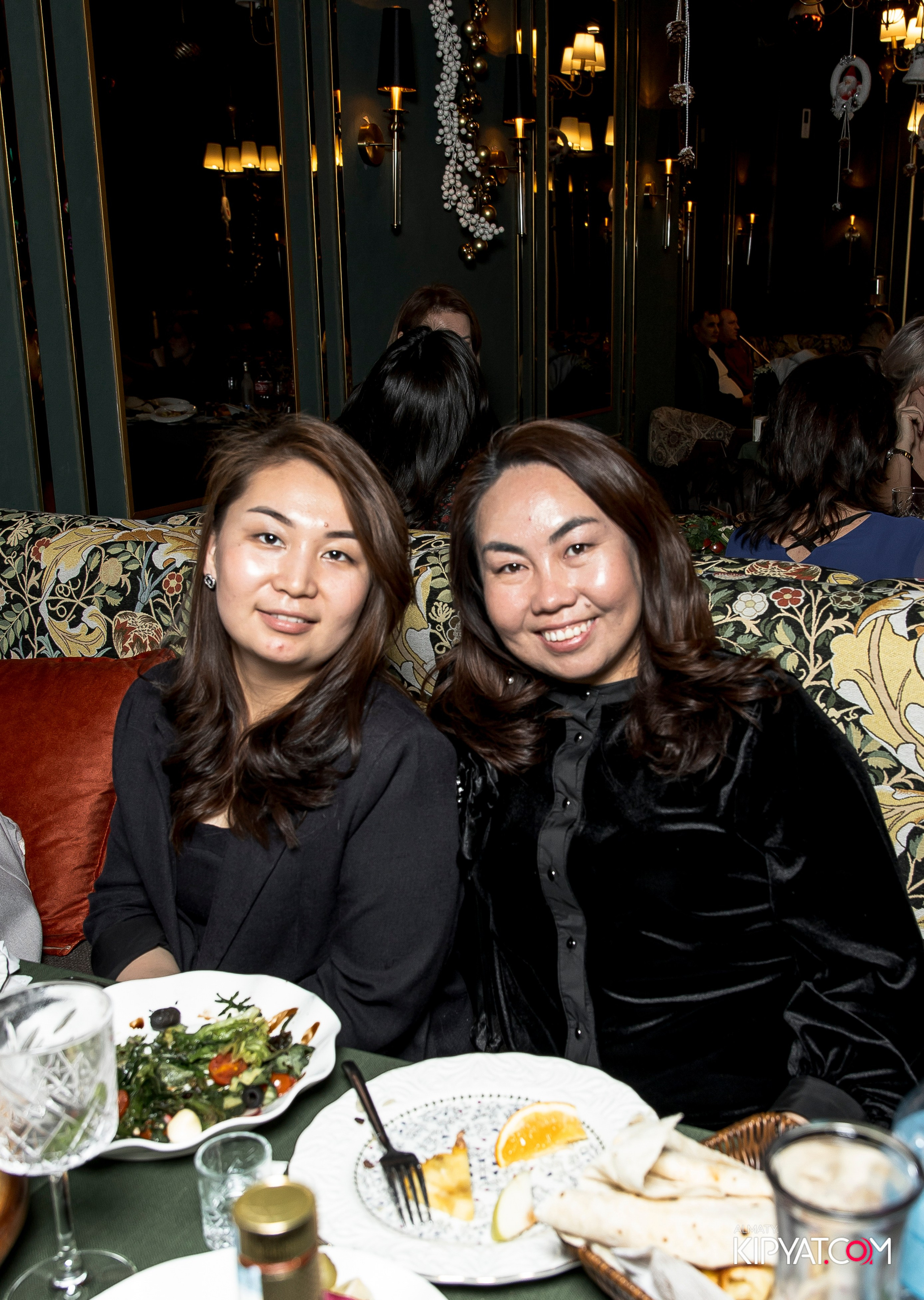 РЕСТОРАН ВЕСЕЛИДЗЕ НА ШЕВЧЕНКО. КИПЯТКОМ АЛМАТЫ! Фотосъемка мероприятий в Алматы