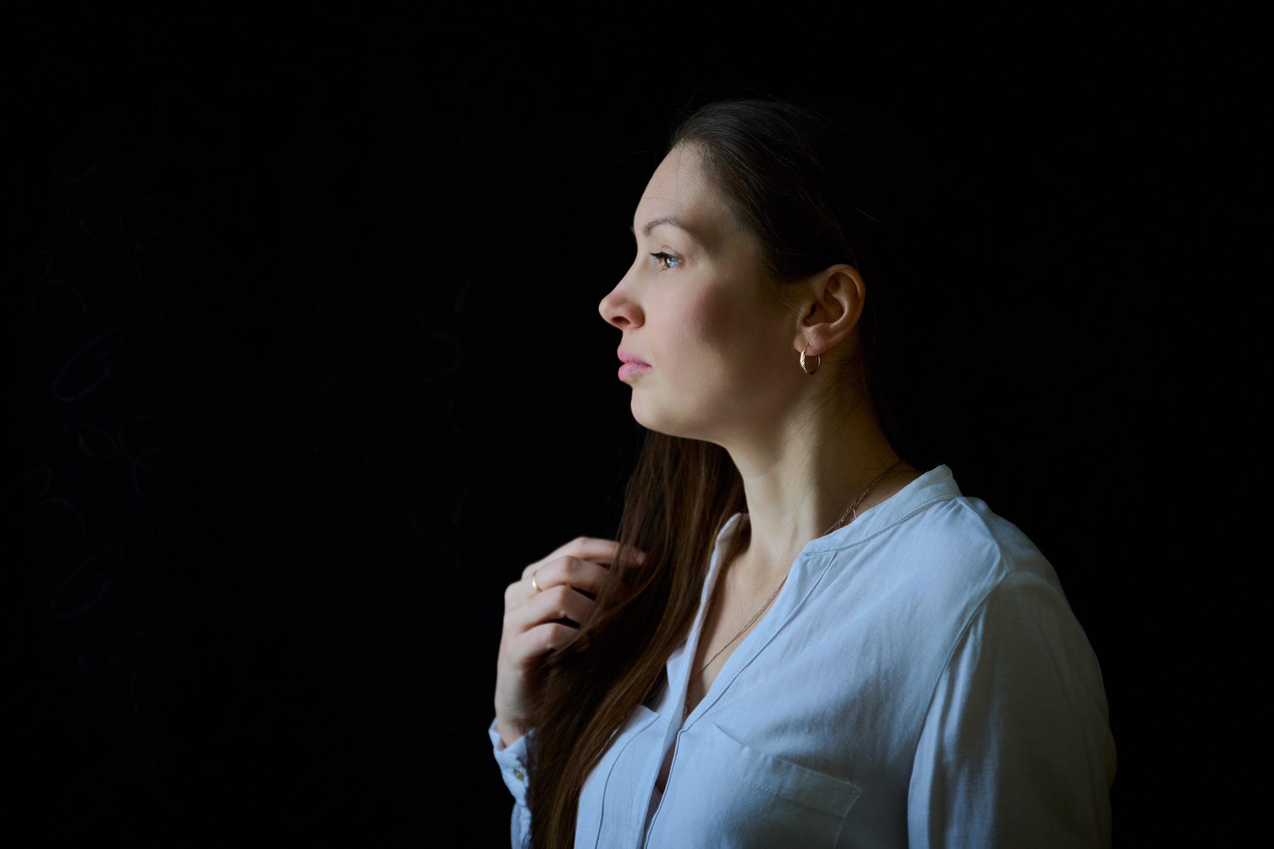 Анастасия. Тихая женская фотография — съёмка без ролей и позирования, где важнее состояние, чем образ
