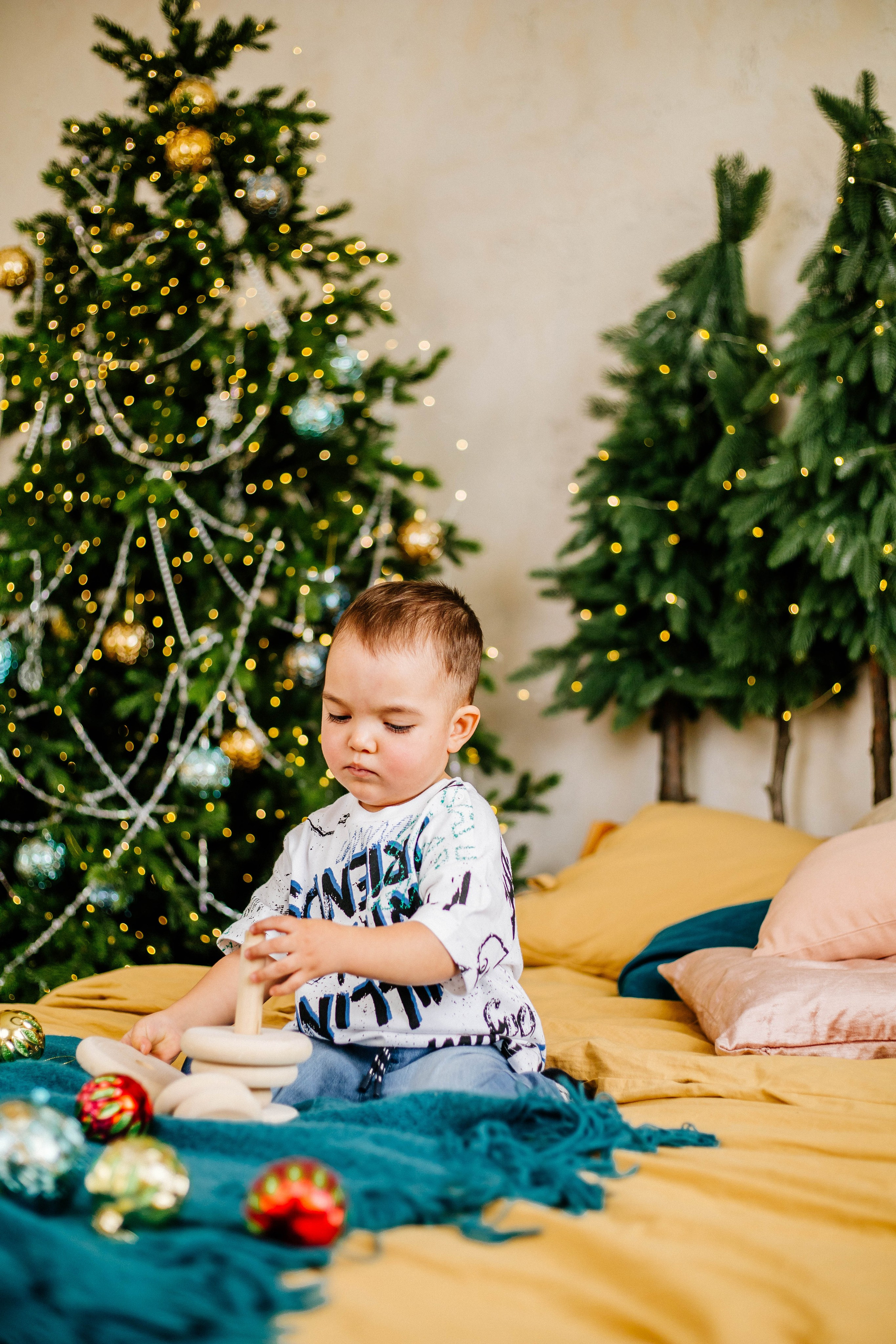 Лев с семьей. Рыжова Тамара