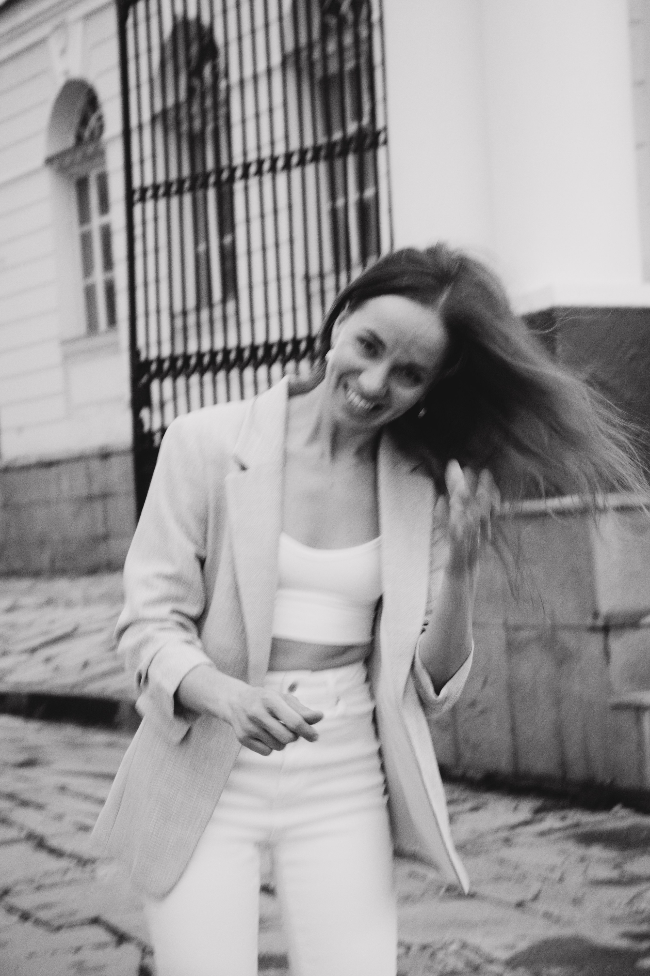 Фотосессия с цветущими яблонями, Екатеринбург. Фотопрогулка. Фотограф в Екатеринбурге Пойгина Елена