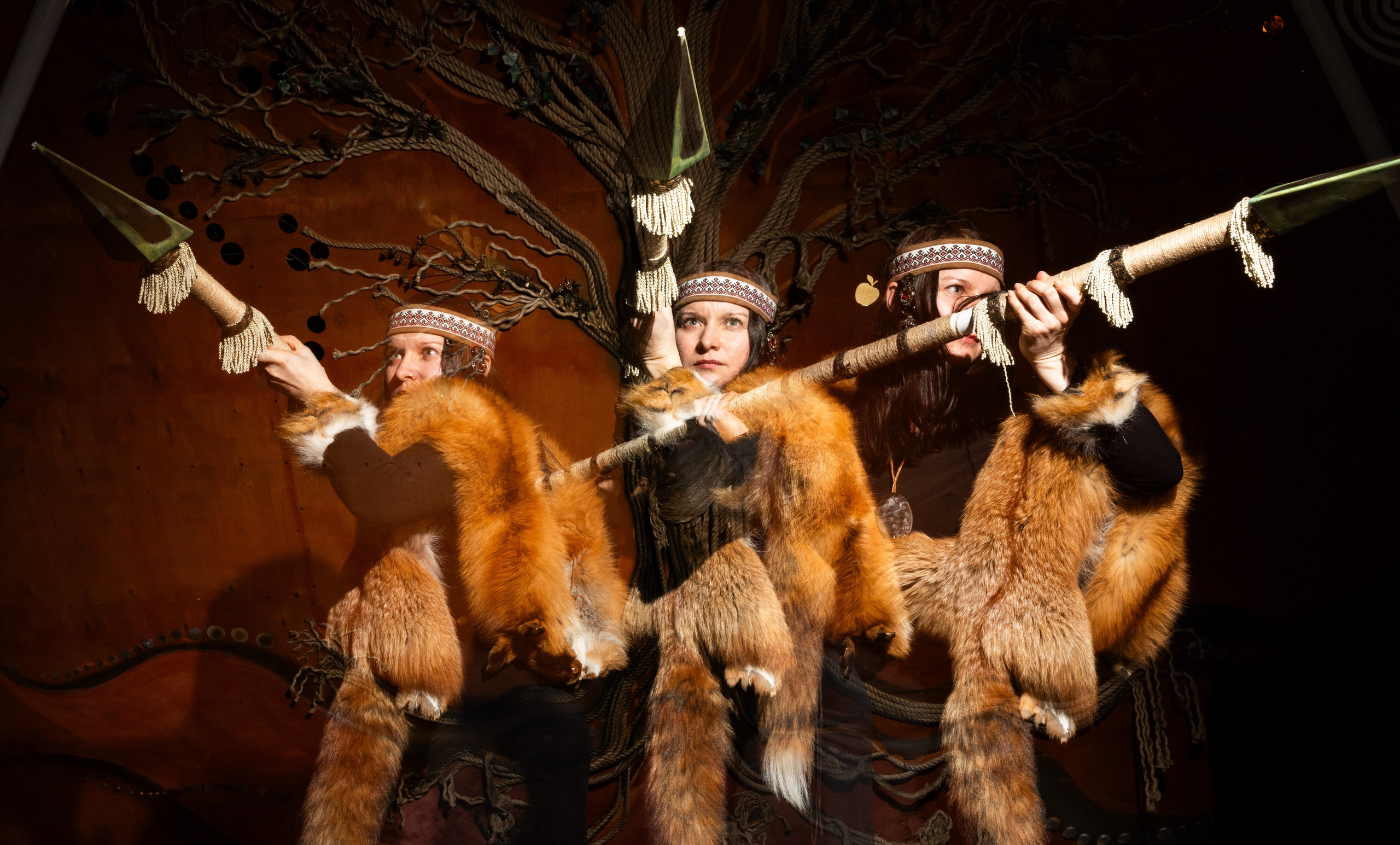 Постановочные съёмки в любых локациях. Фотограф Елена Николайчук Студийная и репортажная съёмка душевно