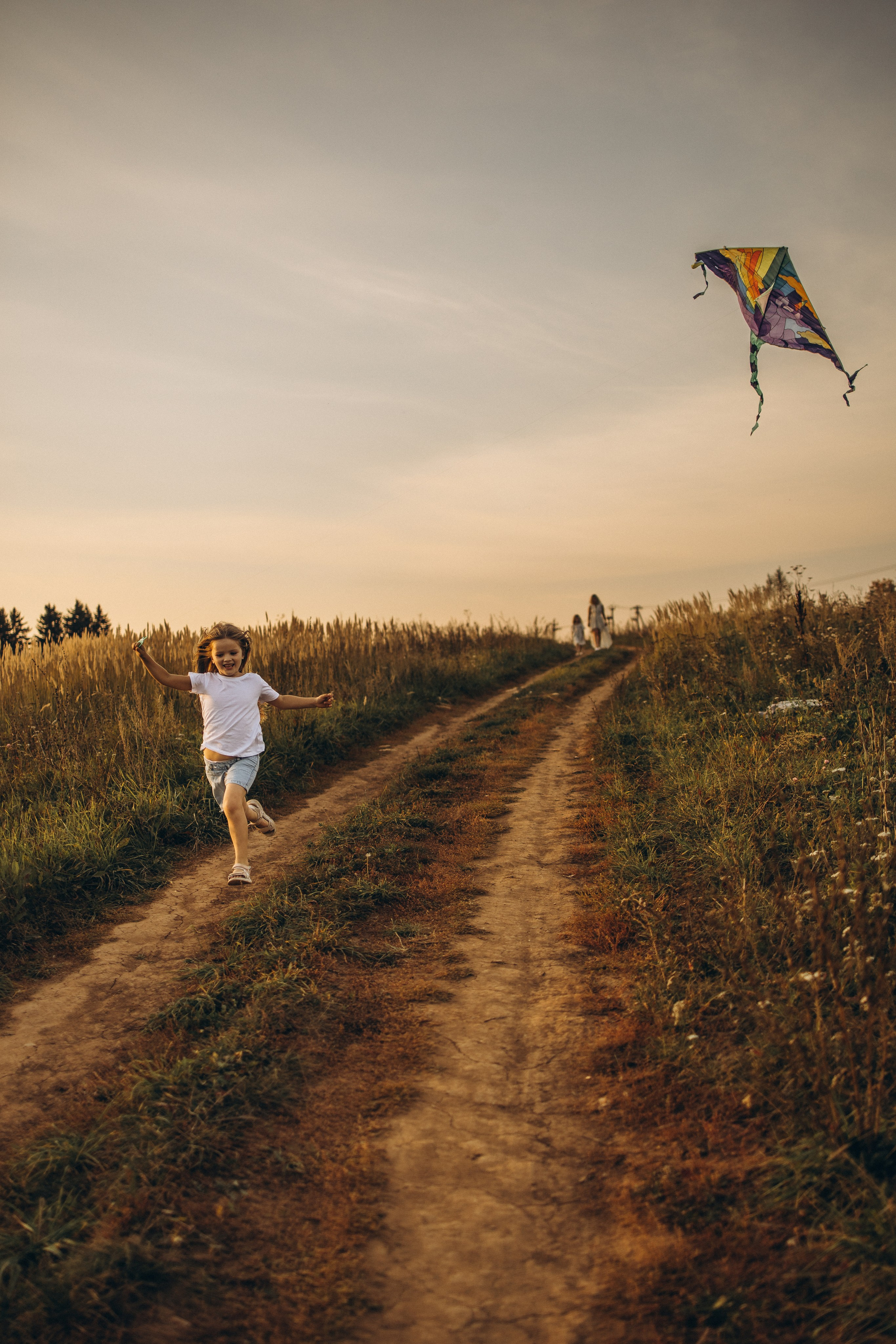 Семейная фотосессия, а природе в поле в Ижевске