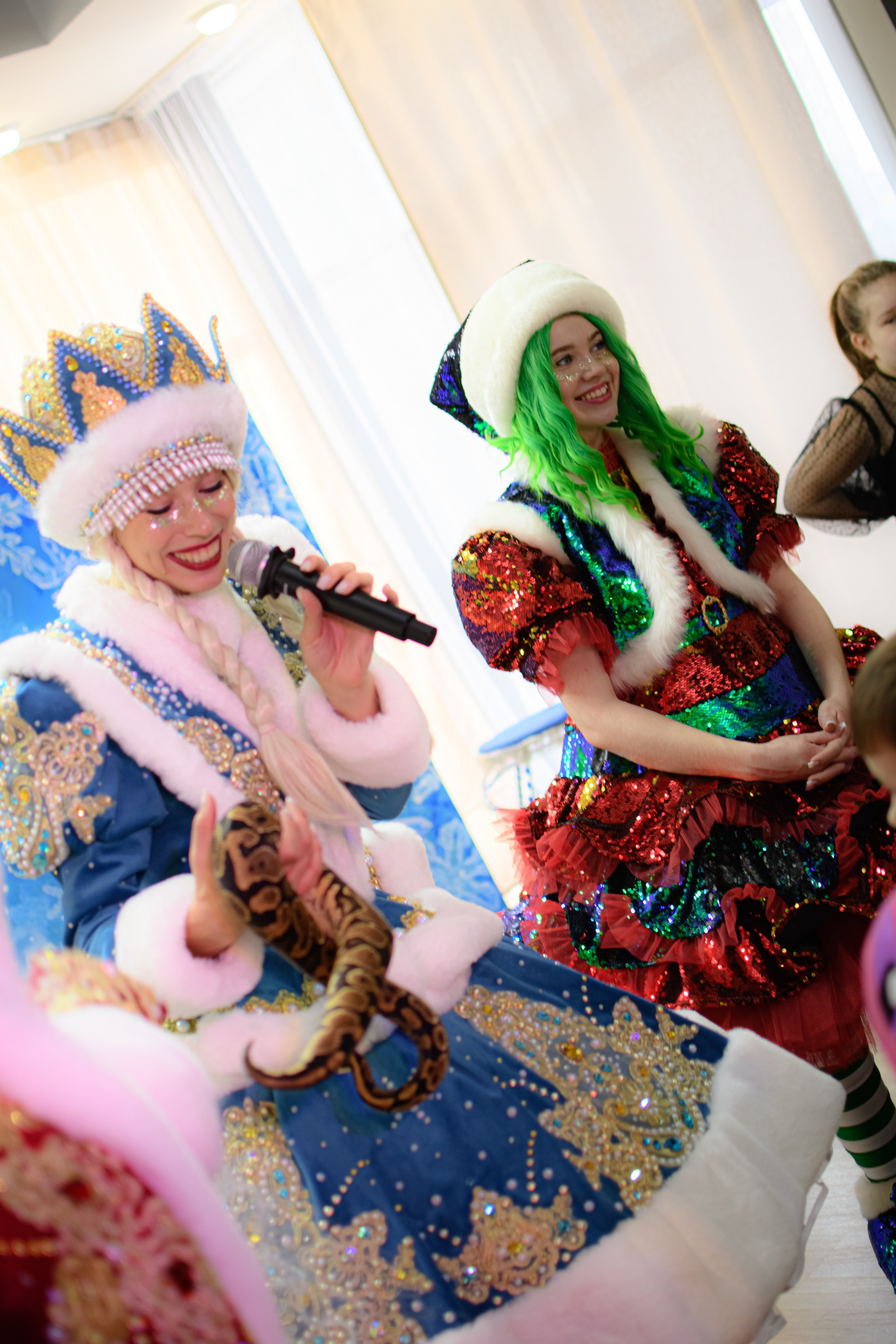 HAPPY NEW YEAR. Photokarish