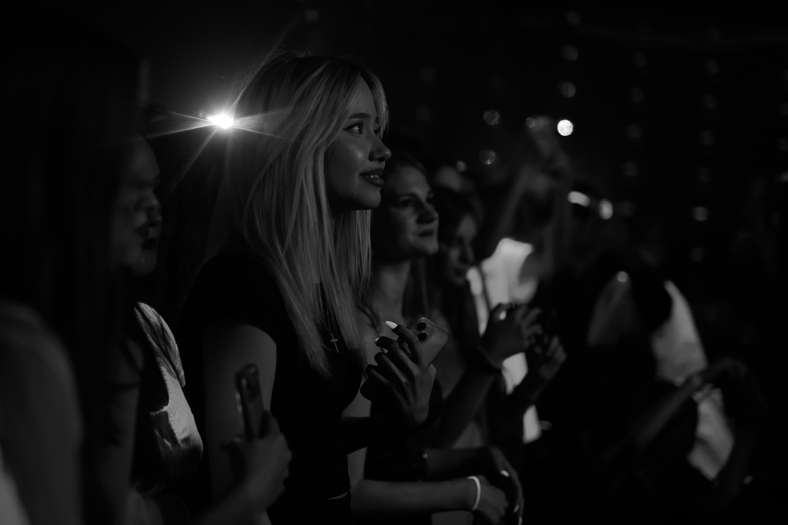 БЛАГОТВОРИТЕЛЬНЫЙ КОНЦЕРТ «ТРИ ДНЯ ДОЖДЯ» В 16 ТОННАХ