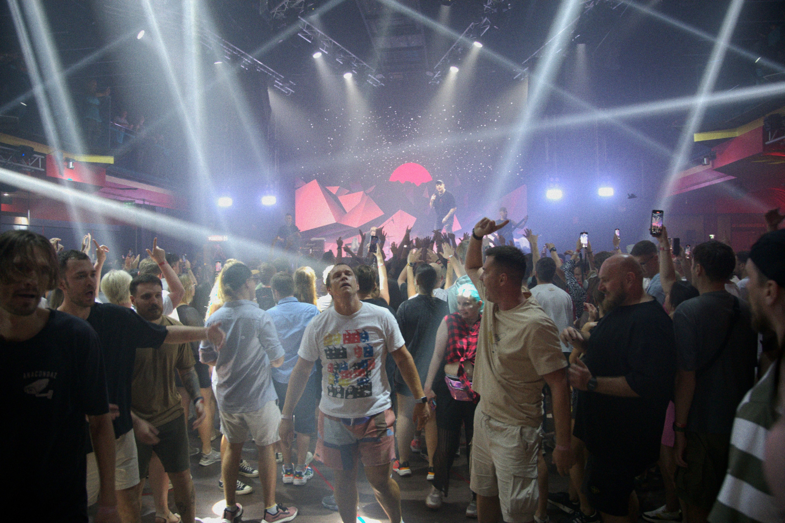 Anacondaz Phuket. Photo & Video production, in Bishkek, Kyrgyzstan