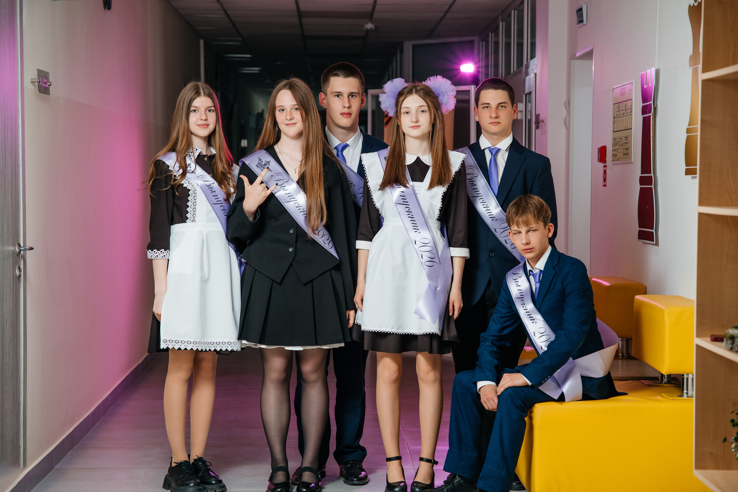 Драйвовый девятый. Школьный фотограф в Валуйках. Фотосессии для выпускников и изготовление выпускных альбомов в городе Валуйки и в Белгородской области