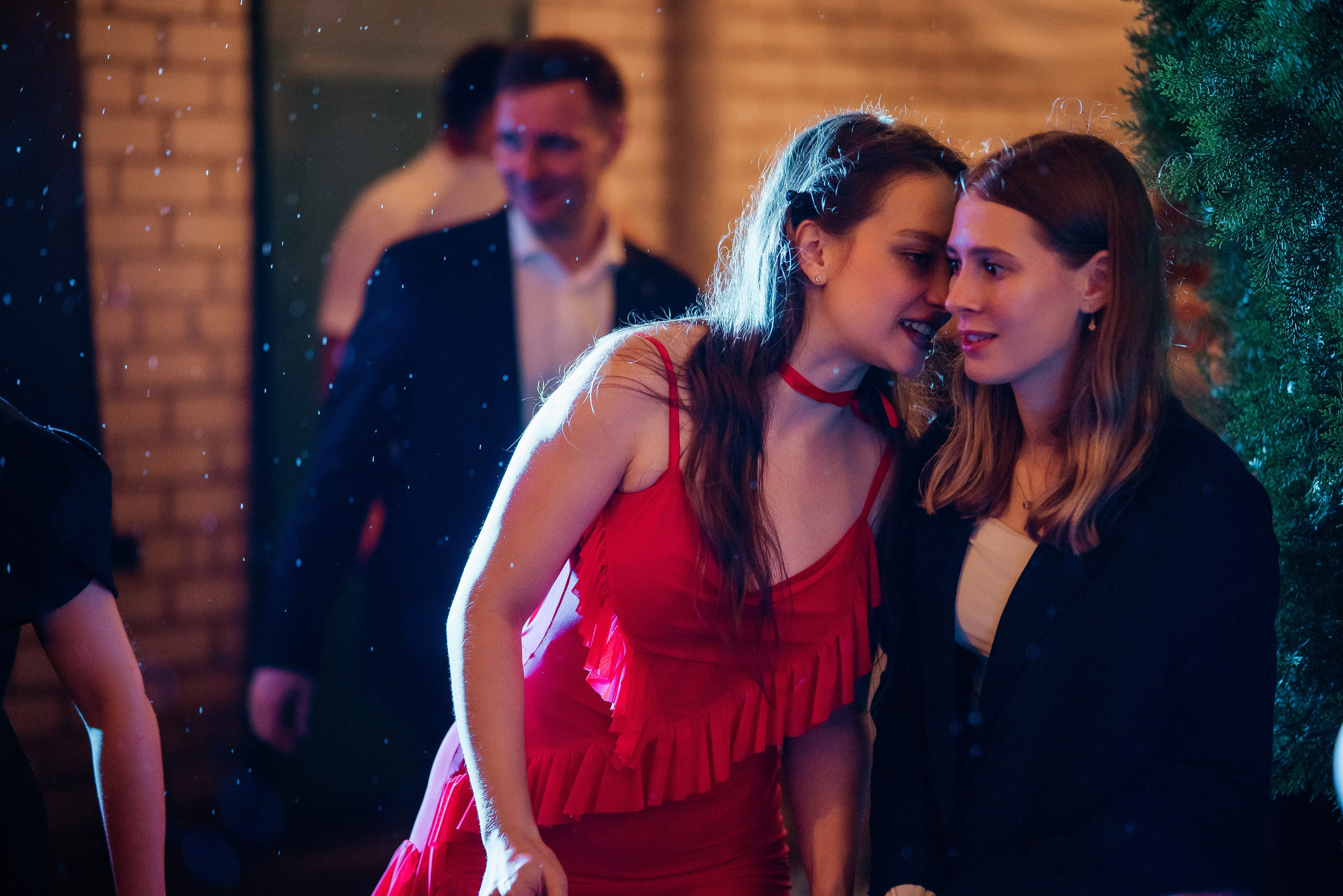 «Свадьба Даши и Артема». Школьный фотограф в Валуйках. Фотосессии для выпускников и изготовление выпускных альбомов в городе Валуйки и в Белгородской области