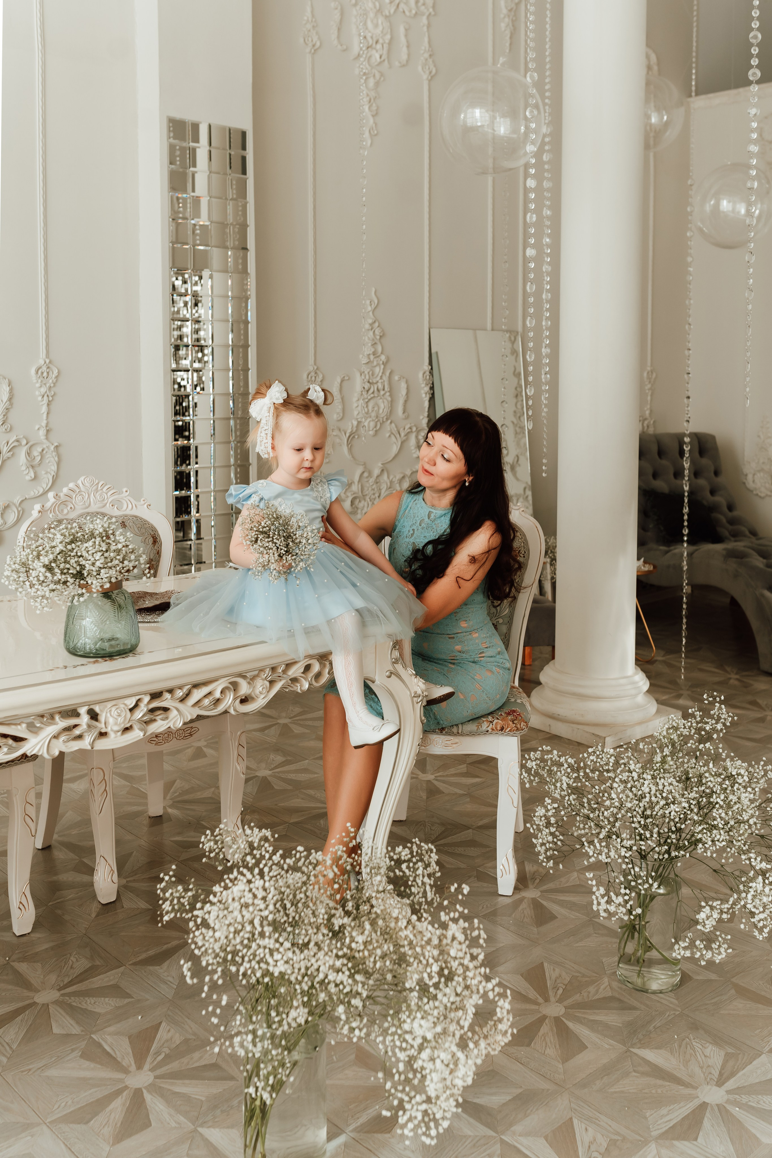 Фотосъемка мамы с дочкой. Фотограф Ким Наталья в Красноярске