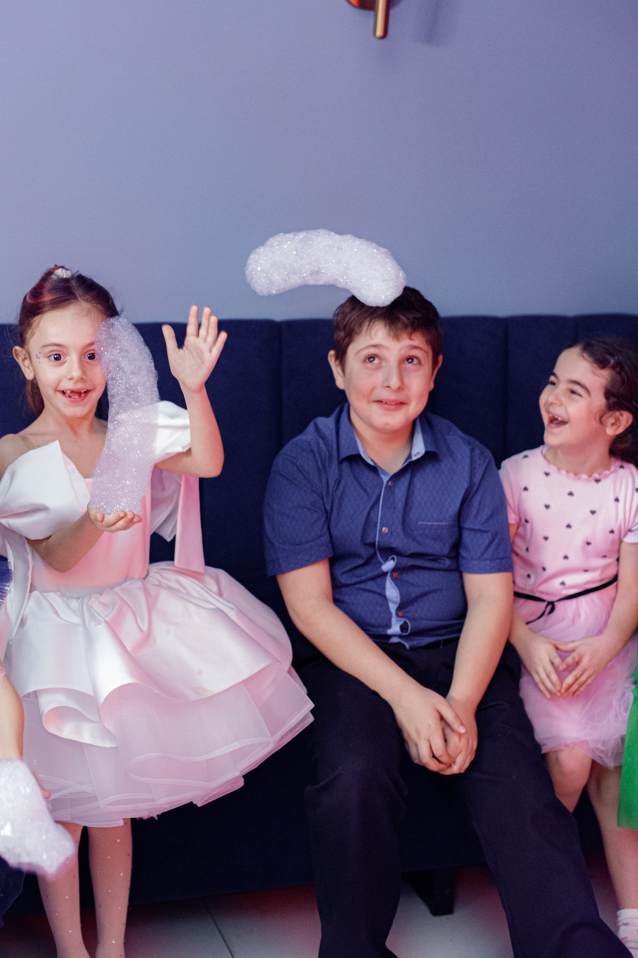 ASIA'S BIRTHDAY PARTY. Photokarish