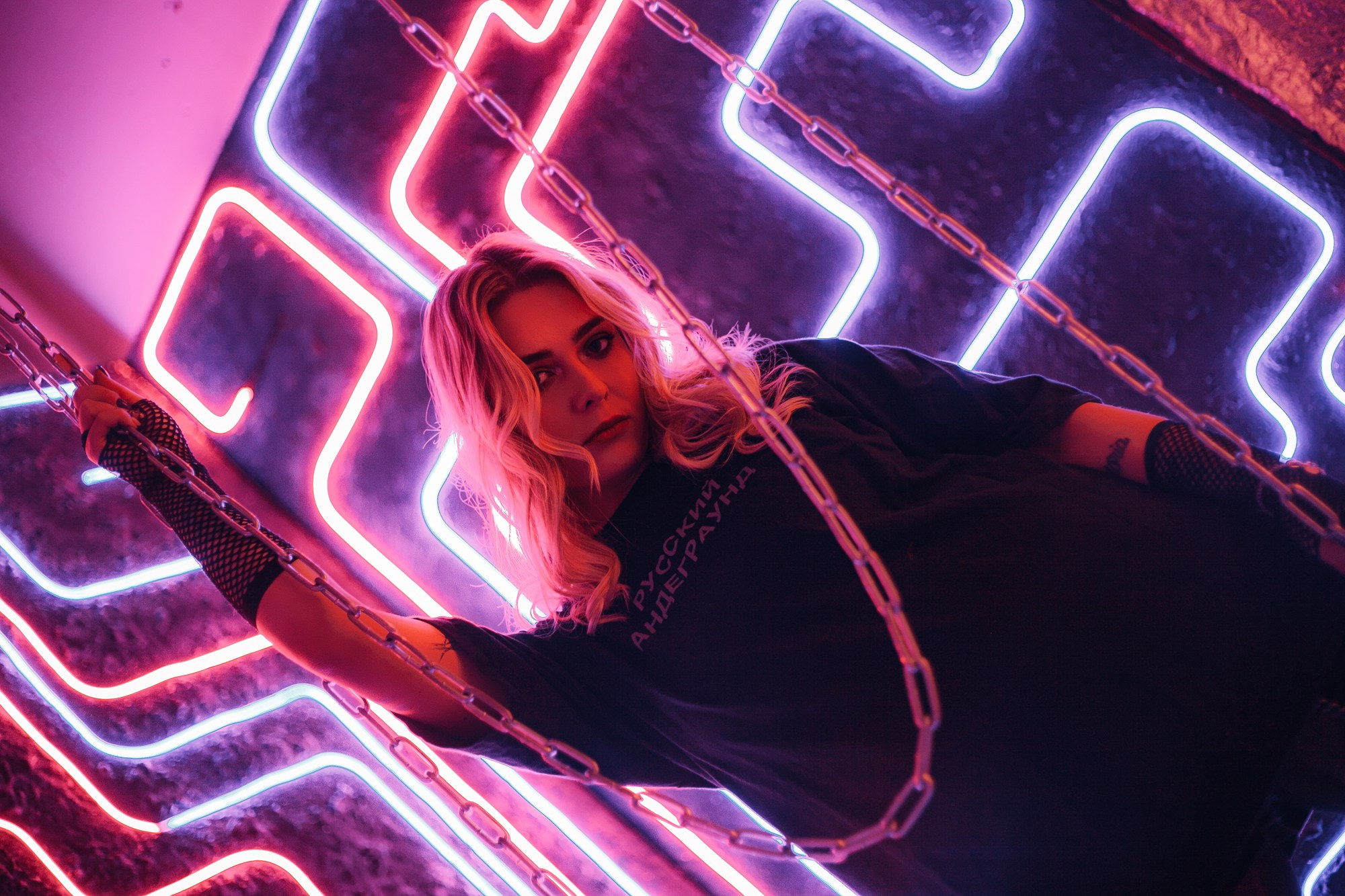 Vika Neon. Постановочная съемка в Москве