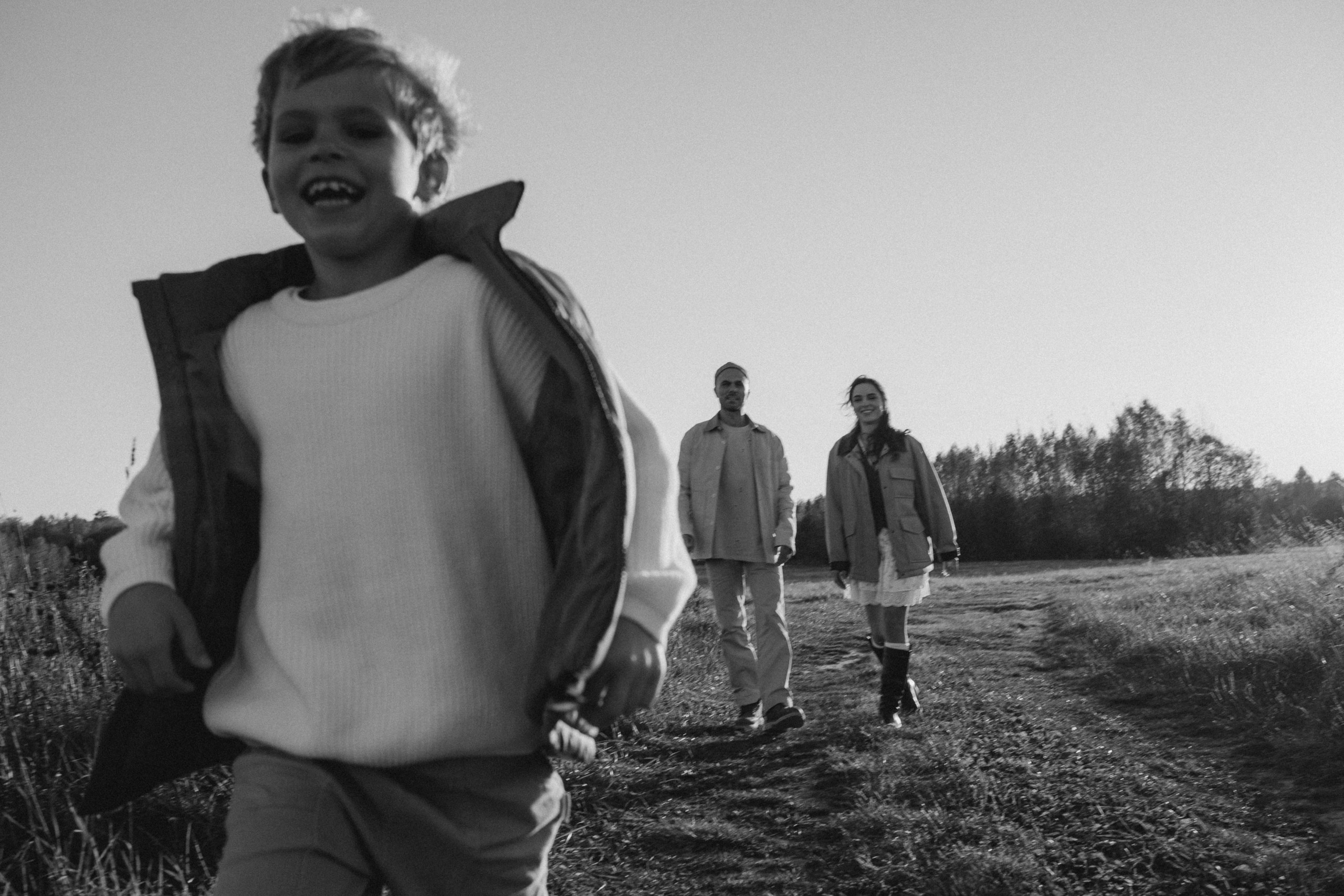 Семейная съёмка в поле. Фотограф Москва / Зеленоград — Наталья Петухова